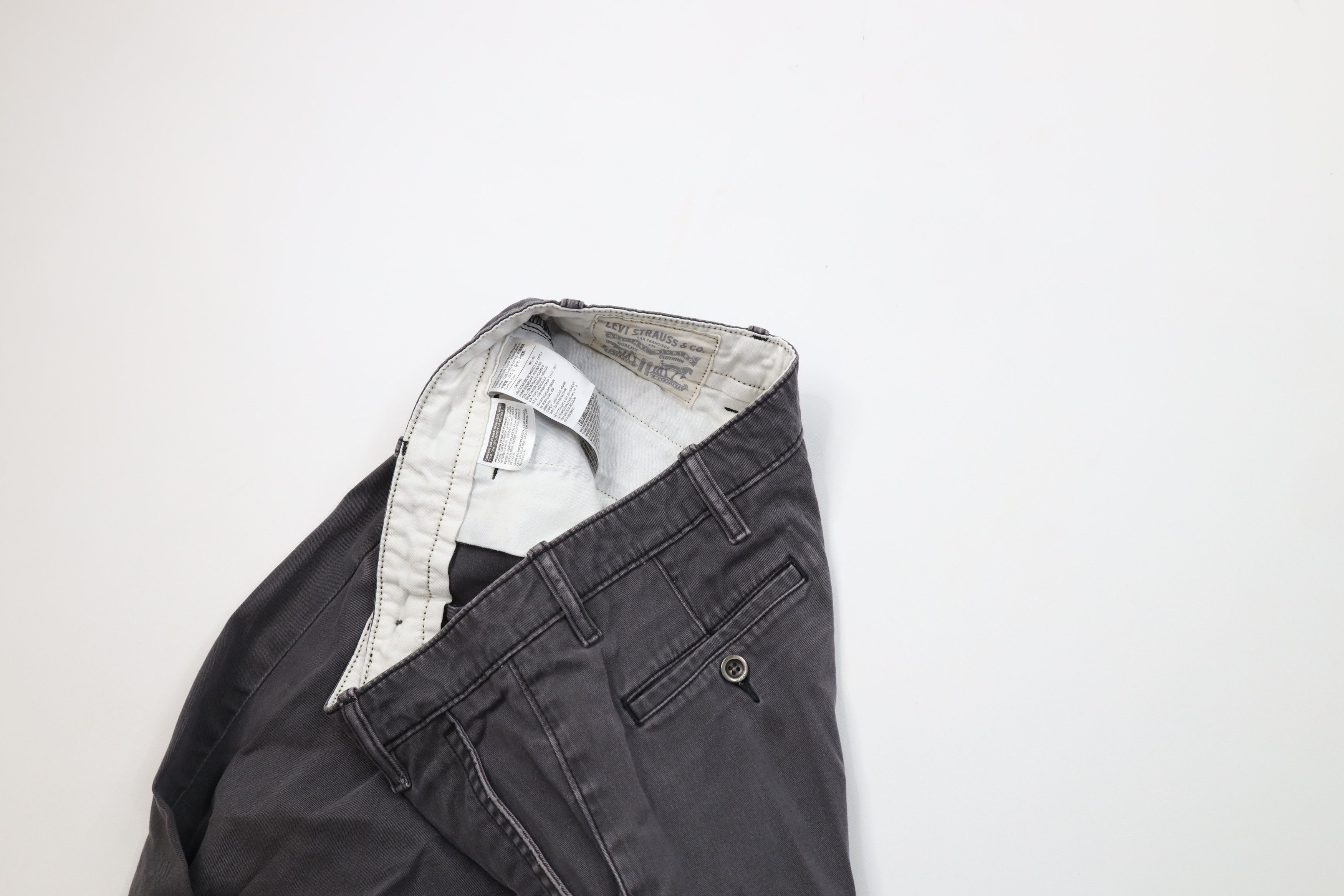 Levi's Vintage Y2K Levis Cuffed Joggers Jogger Pants Gray Size US 29 - 7 Thumbnail