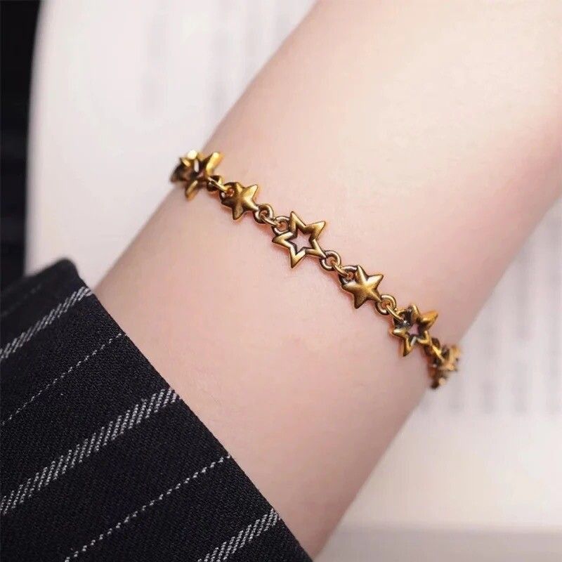 Jewelry Chain Love Heart Bracelet Size ONE SIZE - 2 Thumbnail