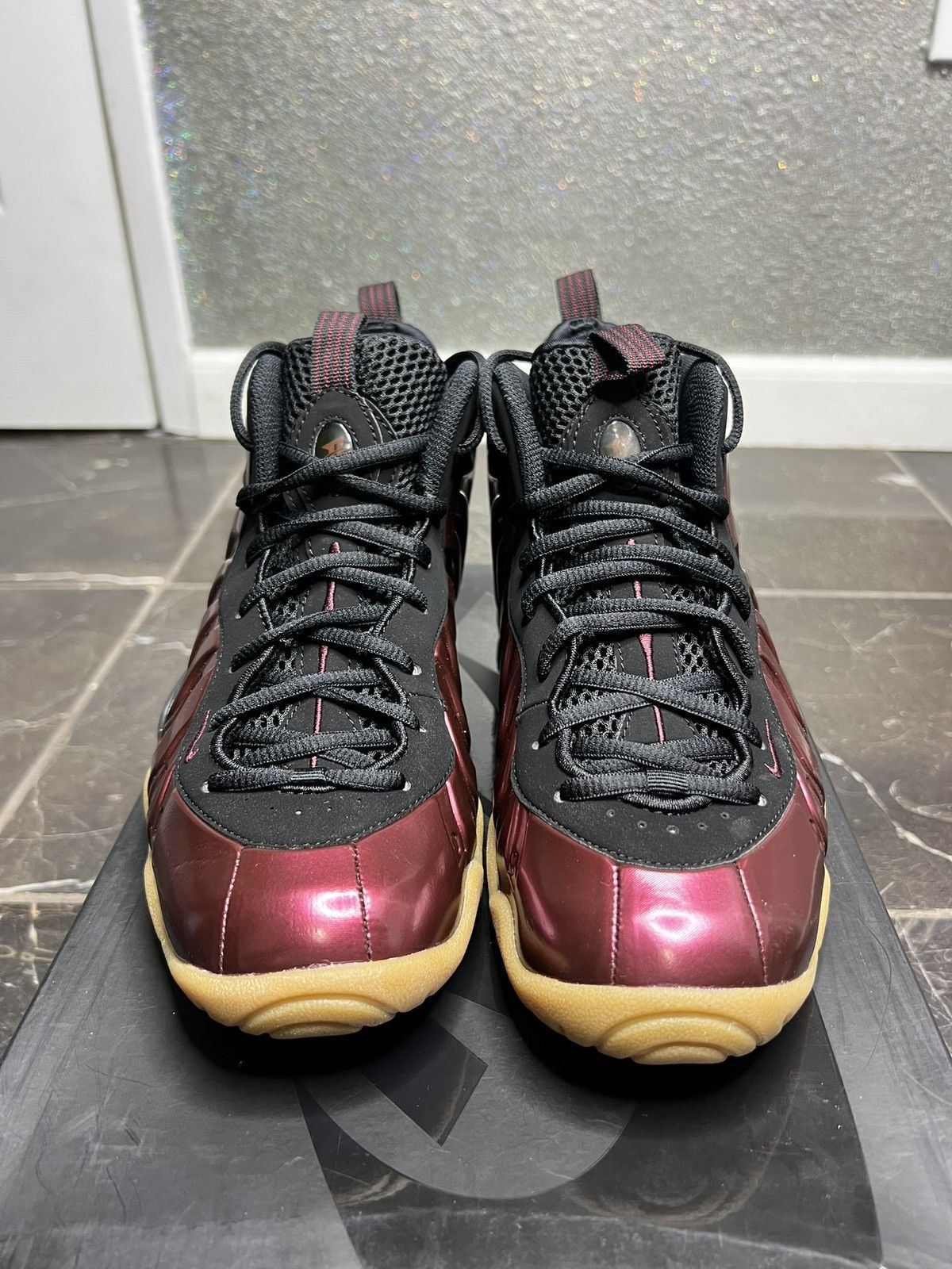 Nike Nike Foamposite One Maroon & Gum (2016) DS GS 7Y! Size US 7 / EU 40 - 1 Thumbnail
