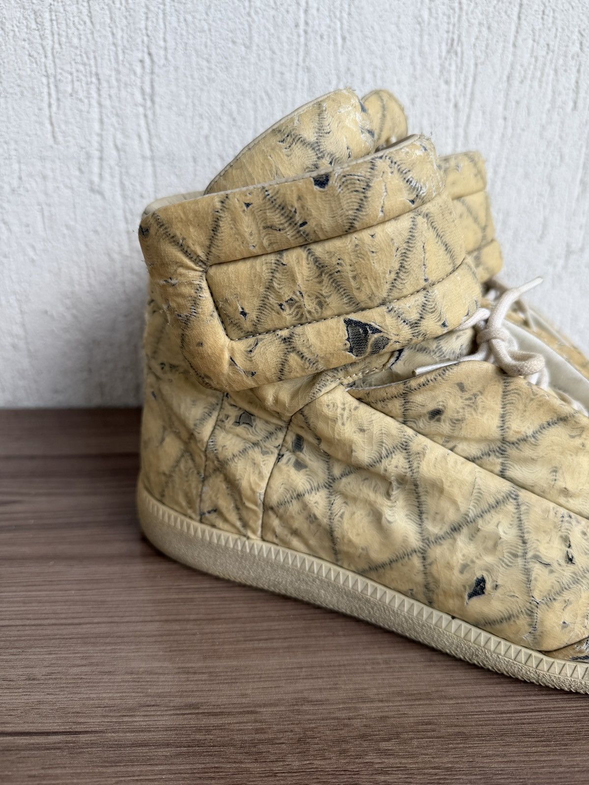 Maison Margiela 😮‍💨🔥Rare future trainers Size US 9 / EU 42 - 10 Thumbnail