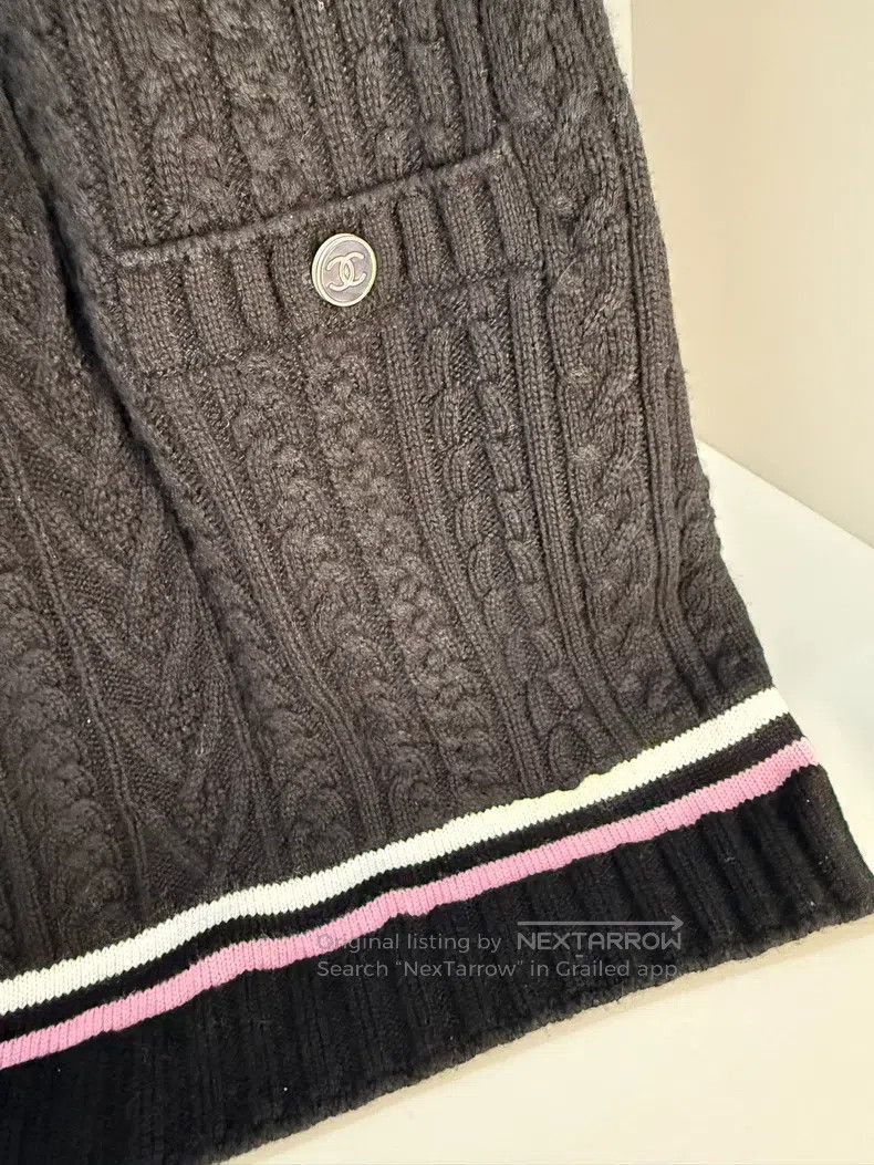 Chanel Chanel College-style cashmere dress Size XXS / US 00 / IT 34 - 3 Thumbnail