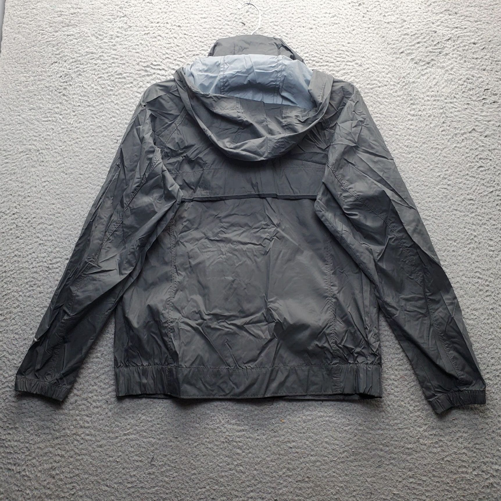Rains Columbia Omni-Shade Rain Windbreaker Jacket Womens Medium Gray Hooded Full Zip Shirt Size M / US 6-8 / IT 42-44 - 2 Thumbnail