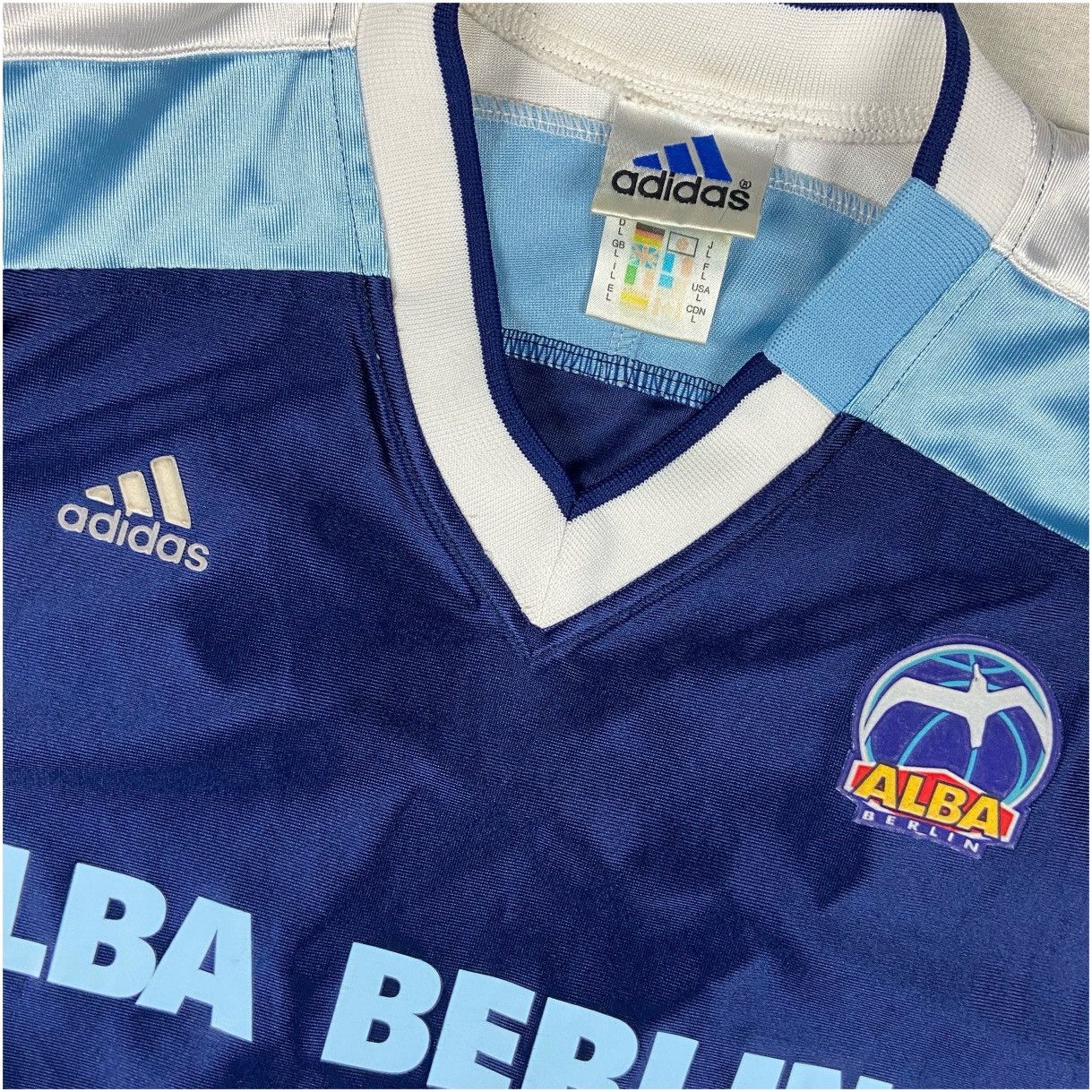 Adidas Vintage Adidas Alba Berlin Basketball Jersey L Size US L / EU 52-54 / 3 - 6 Thumbnail