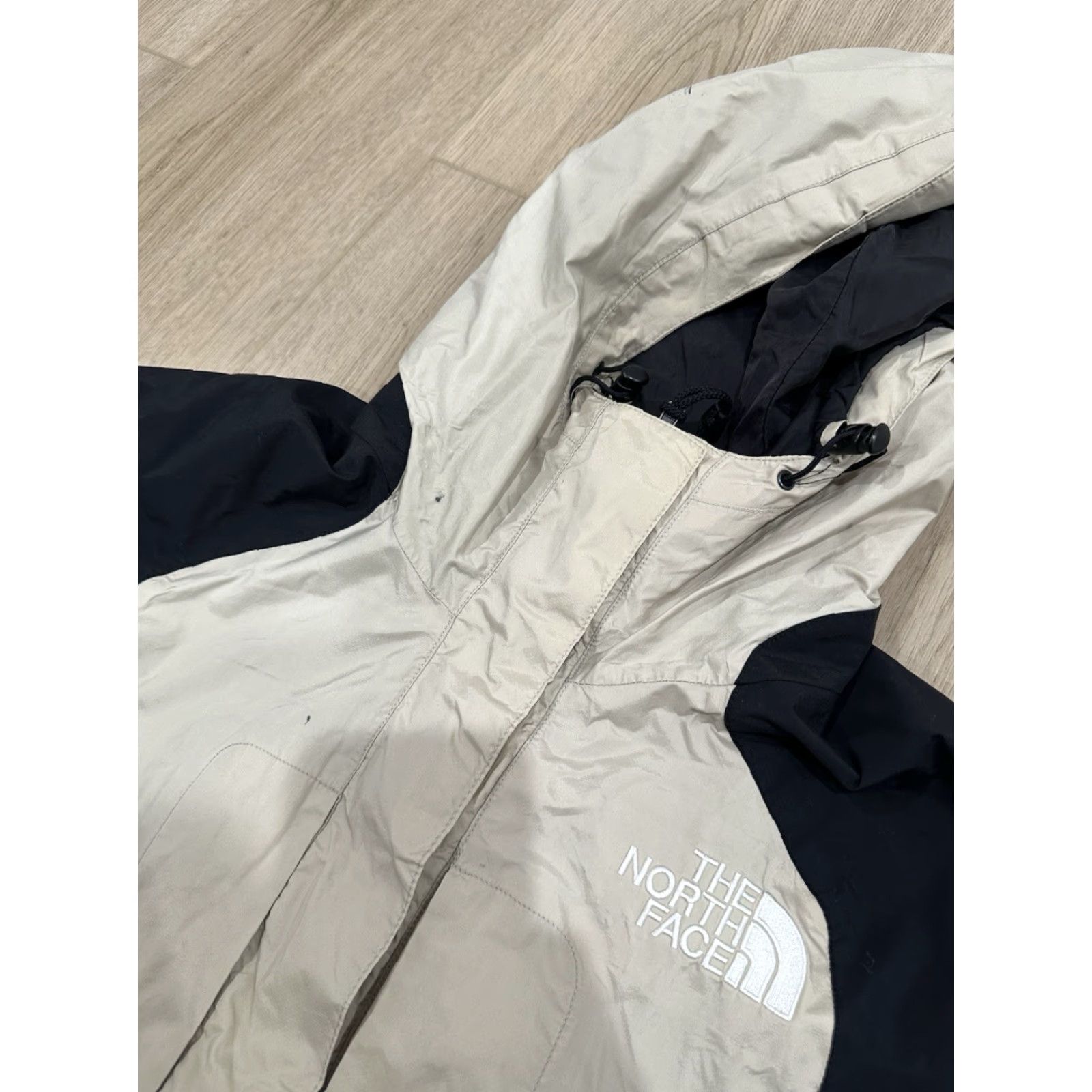 The North Face The North Face Gore Tex Women's Jacket Ski Snowboard Beige Black L Large Size L / US 10 / IT 46 - 6 Thumbnail