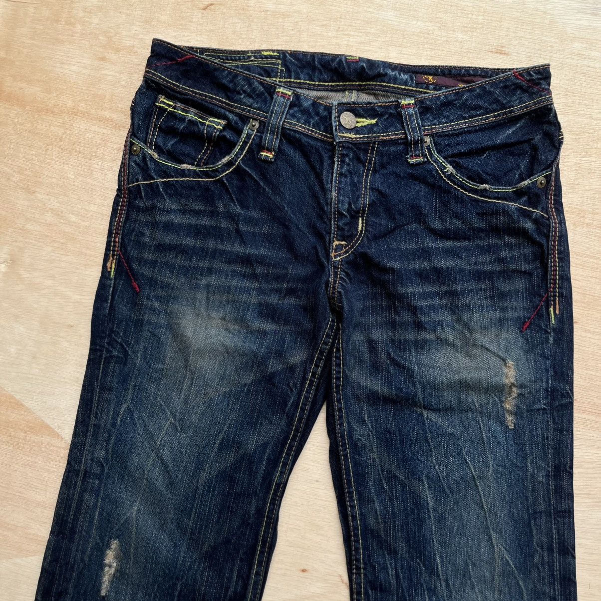 Hysteric Glamour BRAPPERS JAPANESE BRAND DISTRESSED FLARE DENIM Size 28" / US 6 / IT 42 - 2 Thumbnail