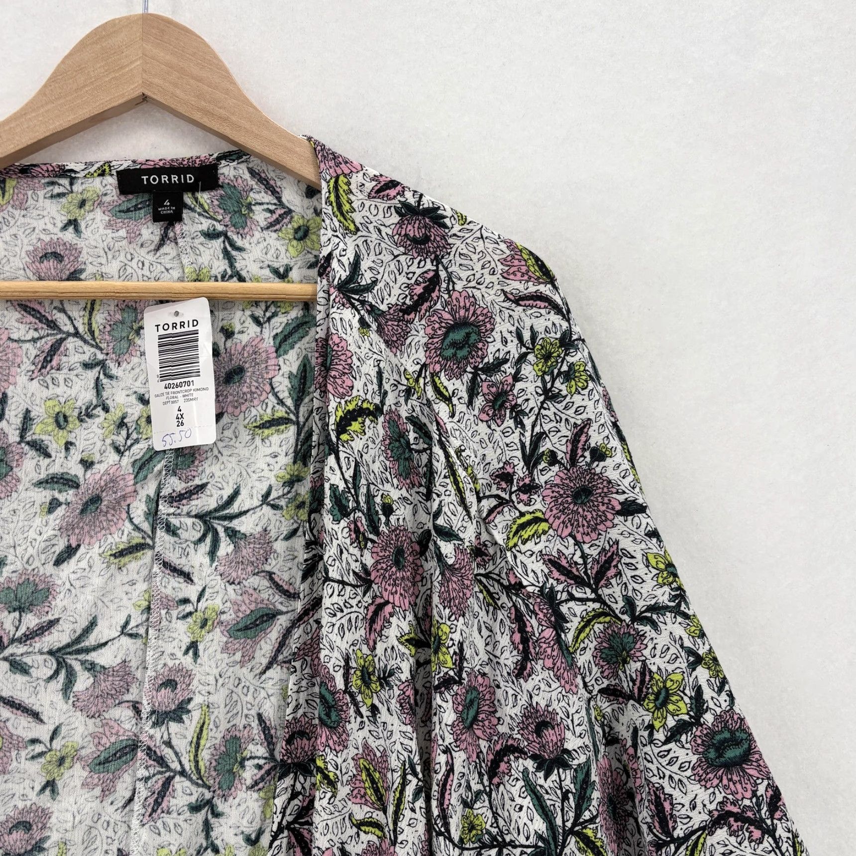Torrid Torrid Gauze Tie Front Crop Kimono Cardigan Womens 4X White Floral Boho Flowy Shirt/Blouse Kimono Sleeve Lightweight Open Front Relaxed Prouction Size XXL / US 16-18 / IT 52-54 - 2 Thumbnail