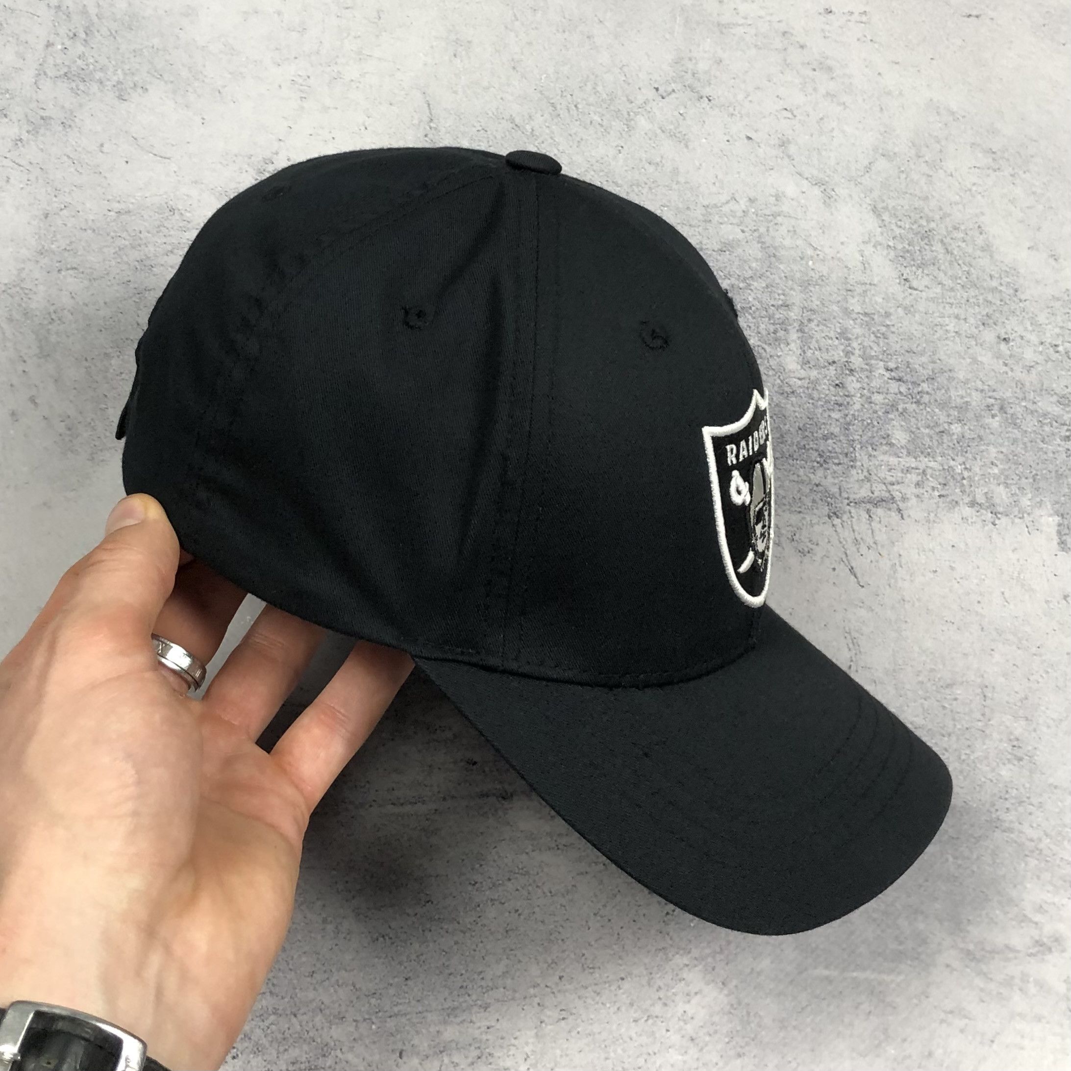 NFL Vintage NFL Los Angeles Raiders Reebok Cap Size ONE SIZE - 7 Thumbnail