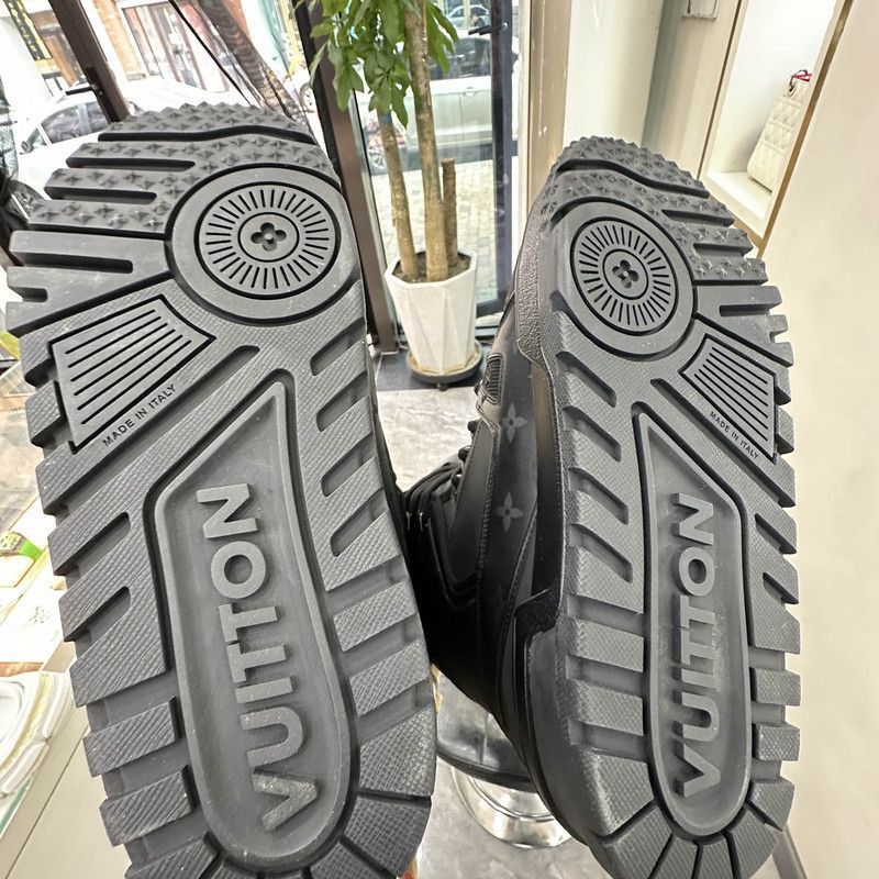 Louis Vuitton Louis Vuitton Stylish Black Winter Snow Boots -2508 Size US 8 / EU 41 - 4 Thumbnail