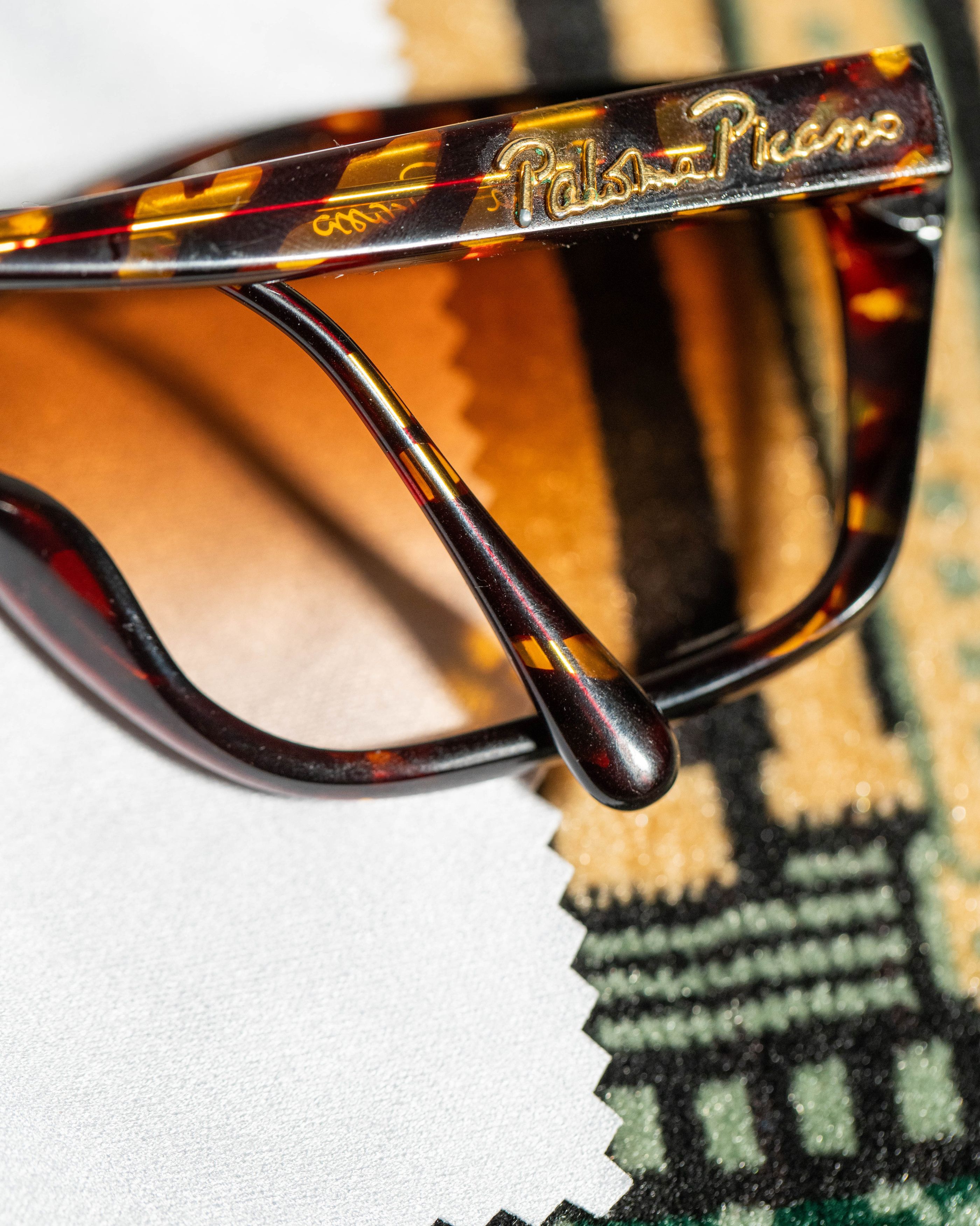 Paloma Picasso Vintage Paloma Picasso 3751 tortoise sunglasses Size ONE SIZE - 9 Thumbnail