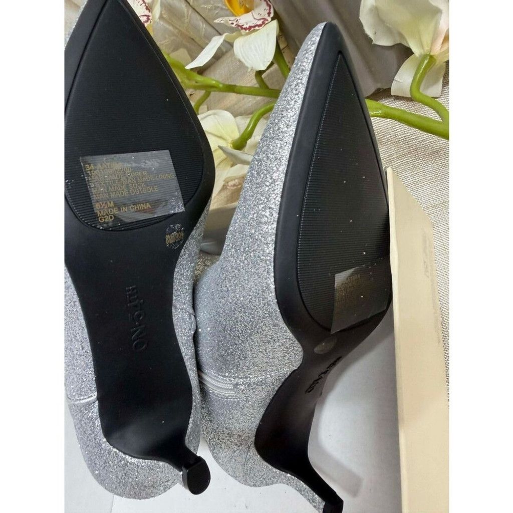 On On 34th Aatirap Tulip Silver Glittered Boots Size 8 Size US 8 / IT 38 - 8 Thumbnail