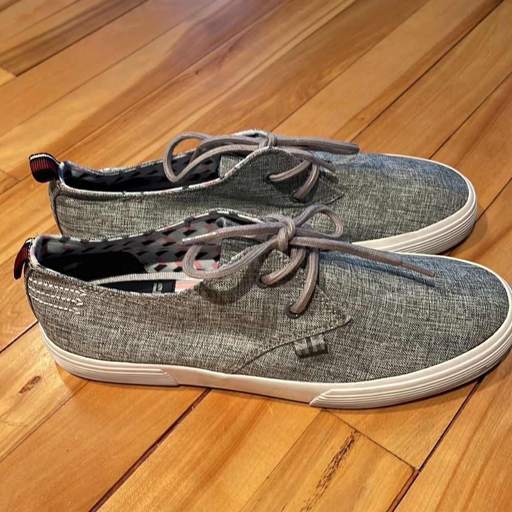 Ben Sherman Ben Sherman heather gray canvas white sidewall tie sneakers Size US 7 / EU 40 - 2 Thumbnail