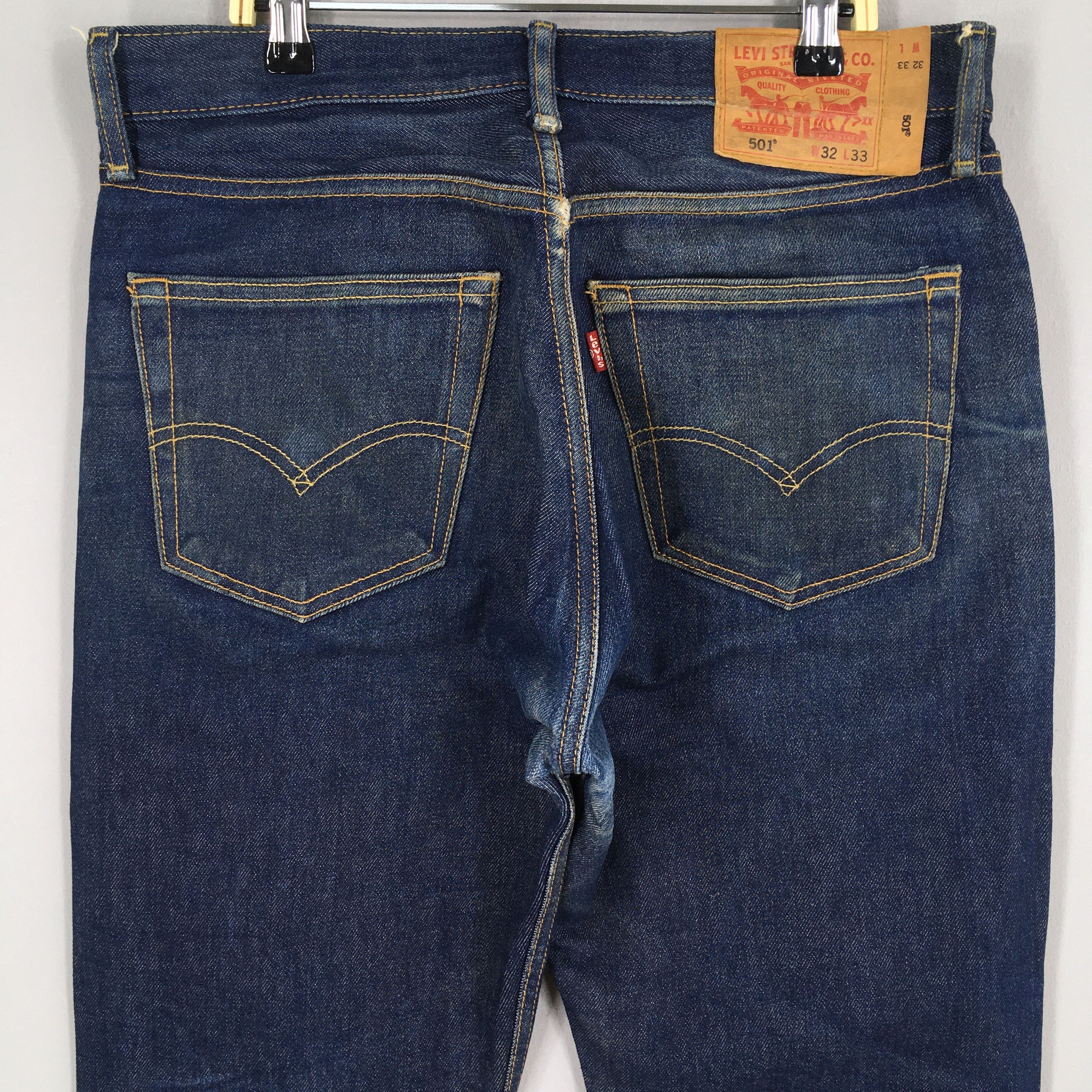 Levi's Size 32x30.5 Vintage 90s Levi's 501 Faded Blue Jeans S428 Size US 32 / EU 48 - 9 Thumbnail