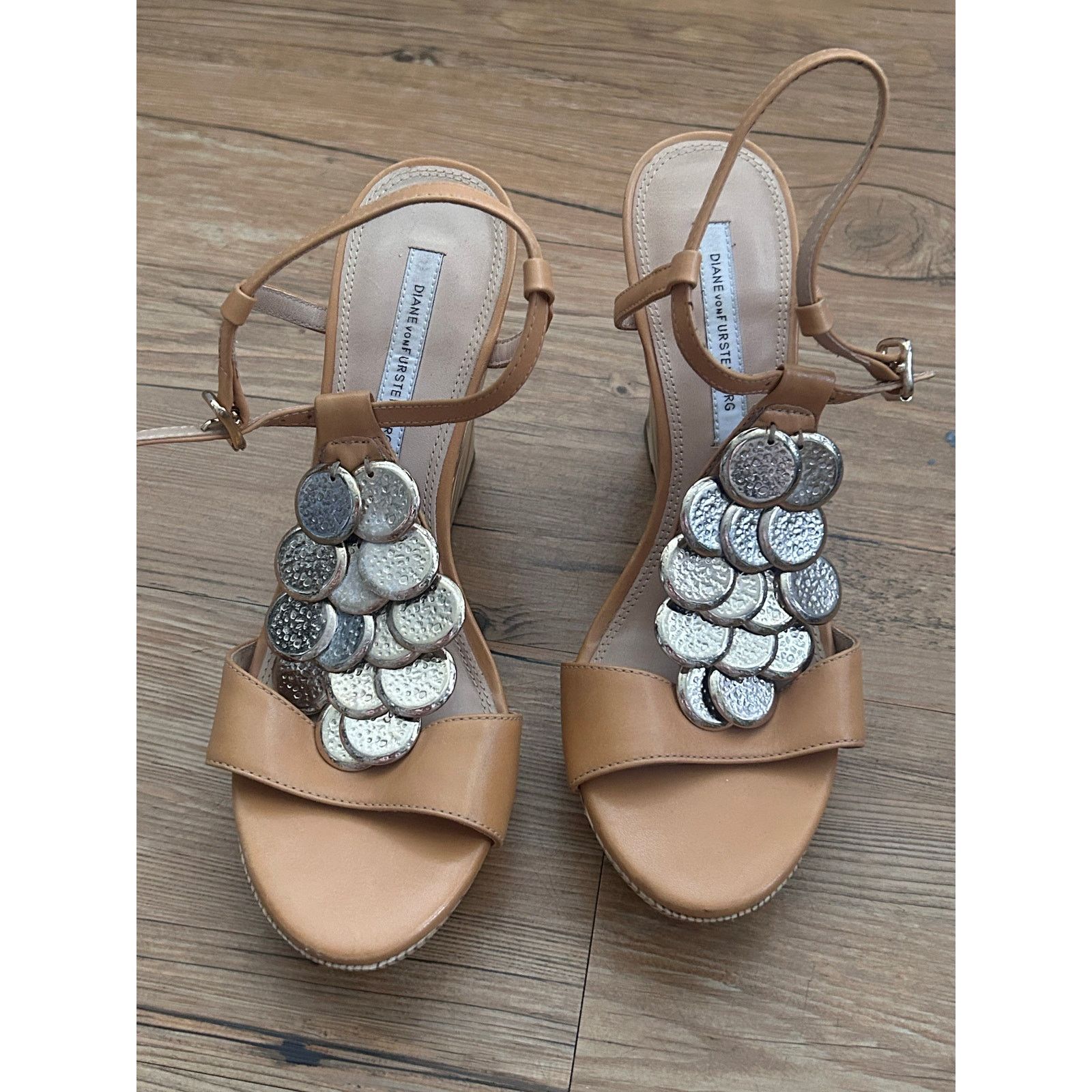 Diane von Furstenberg Preloved-Diane Von Furstenberg- platform wood wedges-7.5 Size US 7.5 / IT 37.5 - 2 Thumbnail