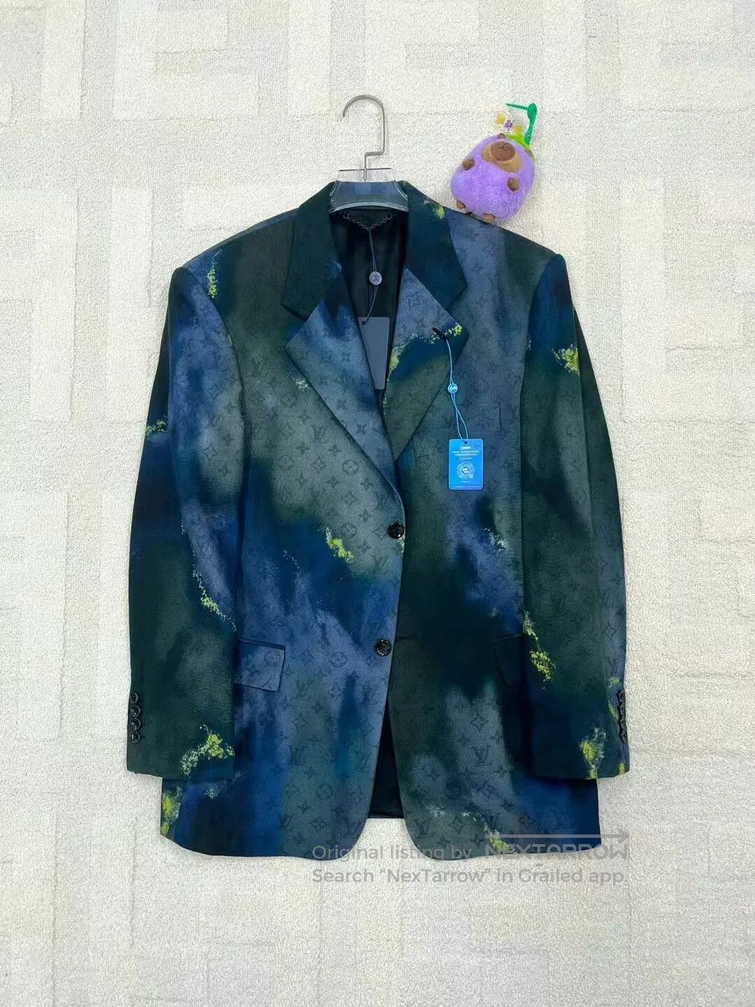 Louis Vuitton louis vuitton tie-dye logo blazer jacket. Size US L / EU 52-54 / 3 - 1 Thumbnail