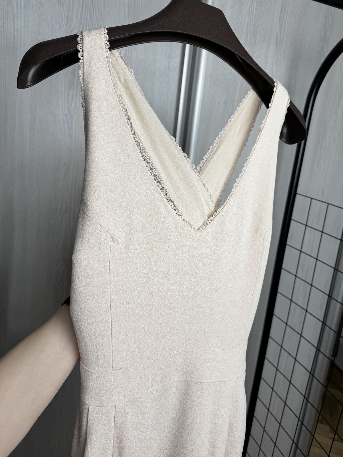 Sezane Sezane Beige Rose Viscose blend mini dress size 38 Size S / US 4 / IT 40 - 3 Thumbnail