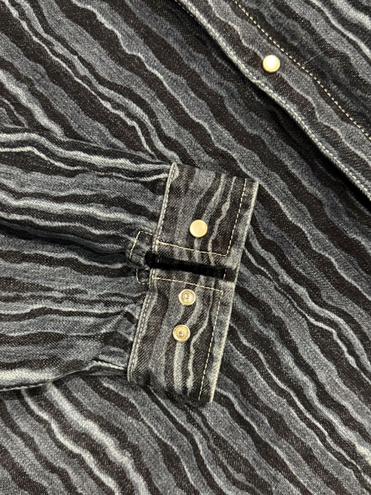Marni Marni Blue Striped Degrade Denim Shirt Size US XL / EU 56 / 4 - 4 Thumbnail
