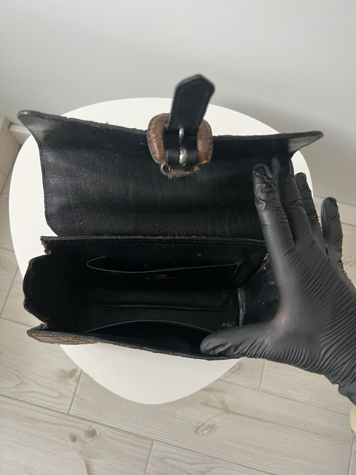 Vintage Vintage Women's Leather bag Crocodile Leather Made By Jaguar Size ONE SIZE - 16 Thumbnail
