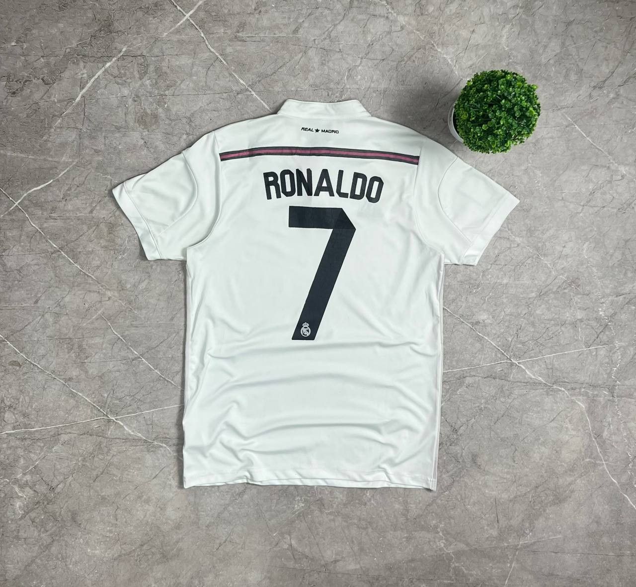 Japanese Brand Adidas Real Madrid Cristiano Ronaldo #7 2013/2014 T-Shirt Size US M / EU 48-50 / 2 - 1 Thumbnail