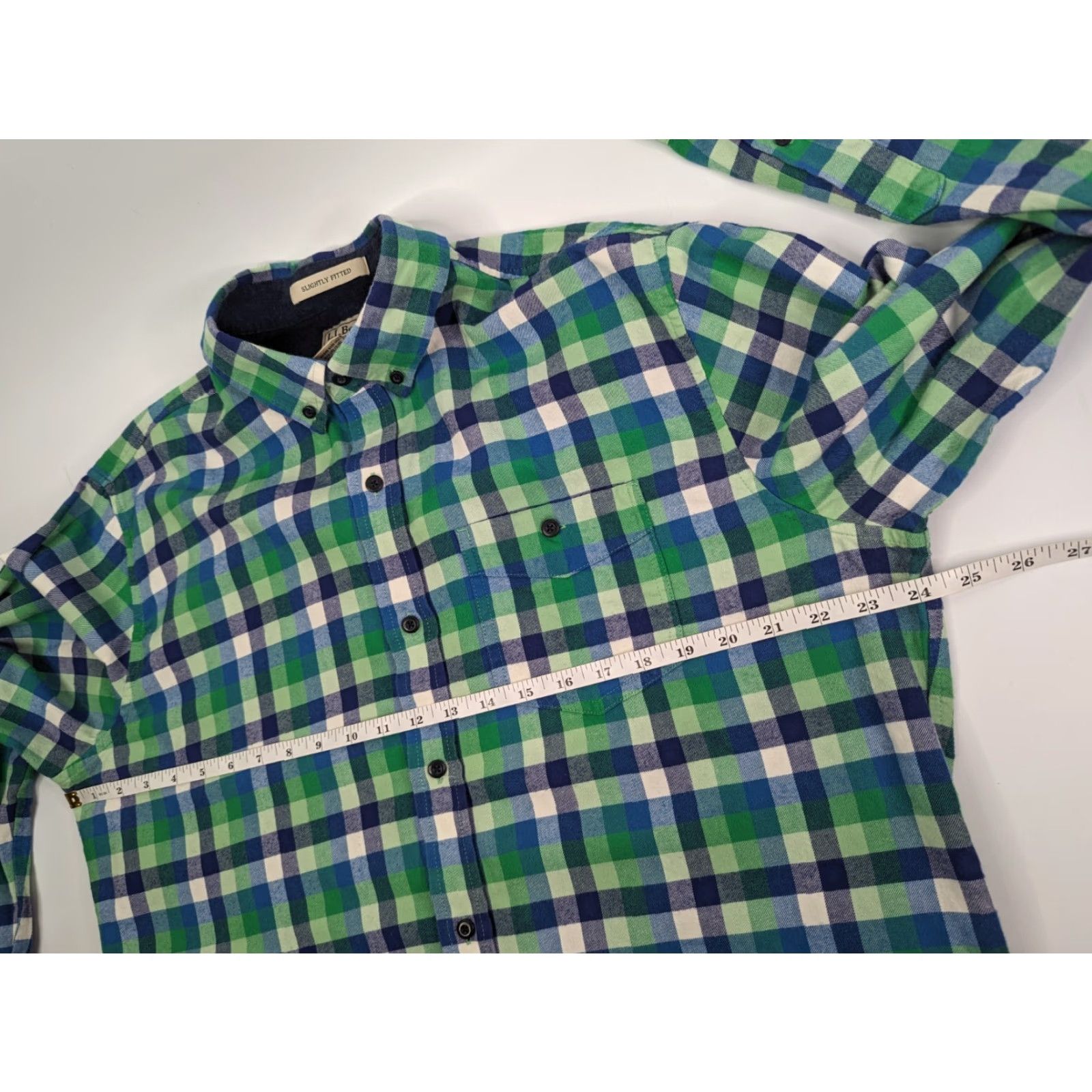 Vintage L.L. Bean Shirt Mens Large Green Scotch Plaid Flannel Button-Up Pocketed N/A Size US L / EU 52-54 / 3 - 5 Thumbnail