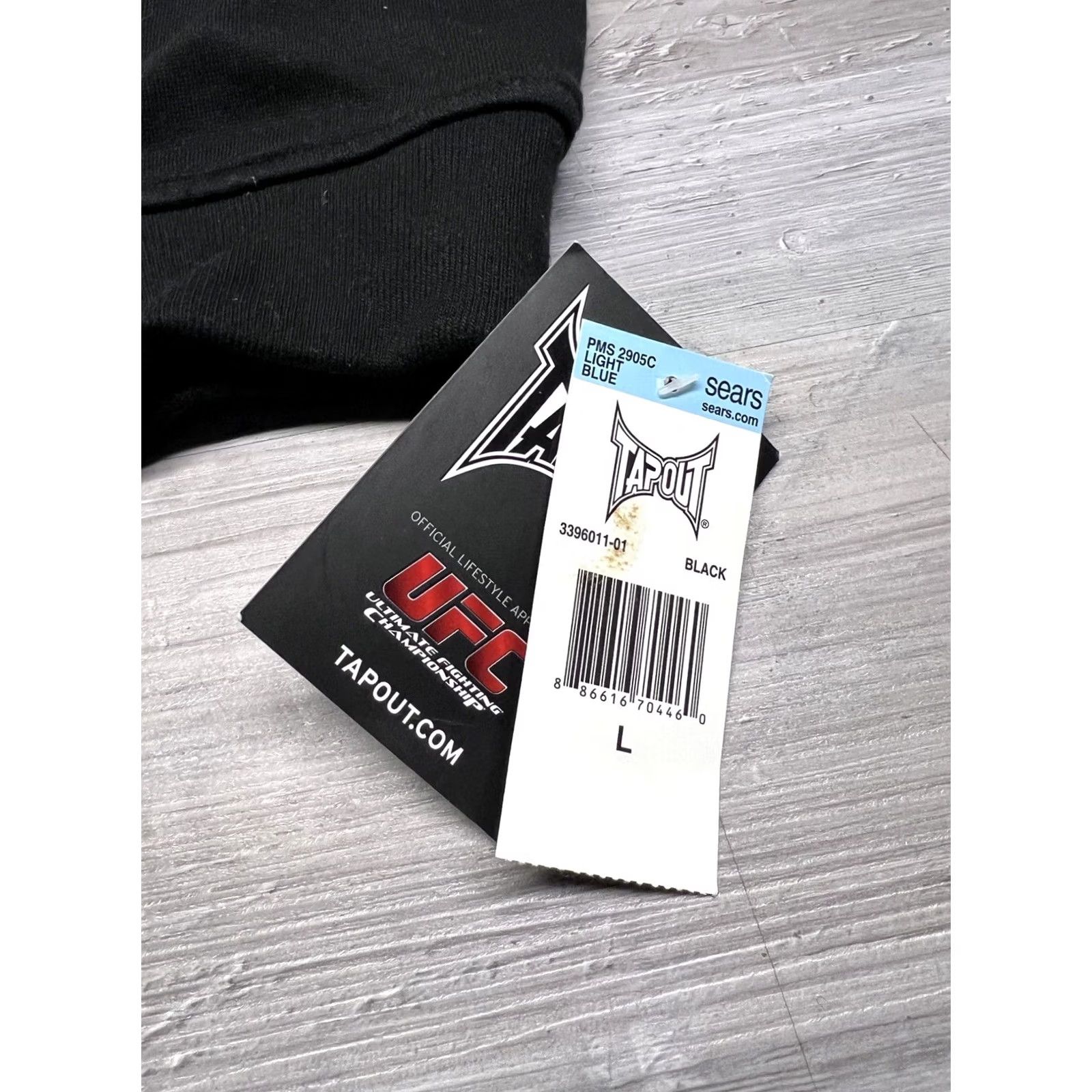 Tapout Tapout Full Zip Hoodie NWT Red Black Gray Colorblock Logo Mens L Sleeve Zip Up Hooded Sweatshirt Clothing Size US L / EU 52-54 / 3 - 4 Thumbnail