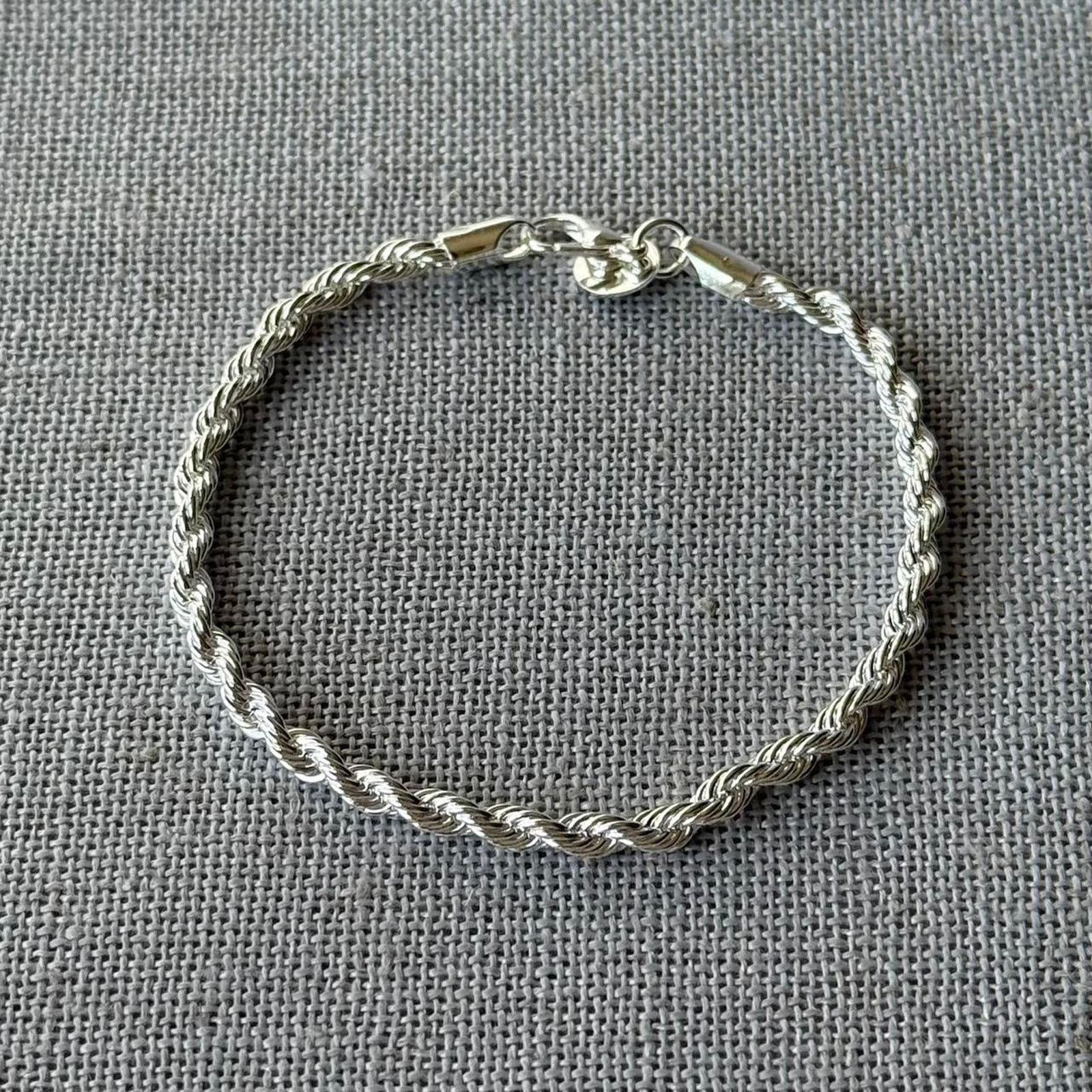 Other Silver twisted rope chain bracelet WMNS Size ONE SIZE - 2 Thumbnail