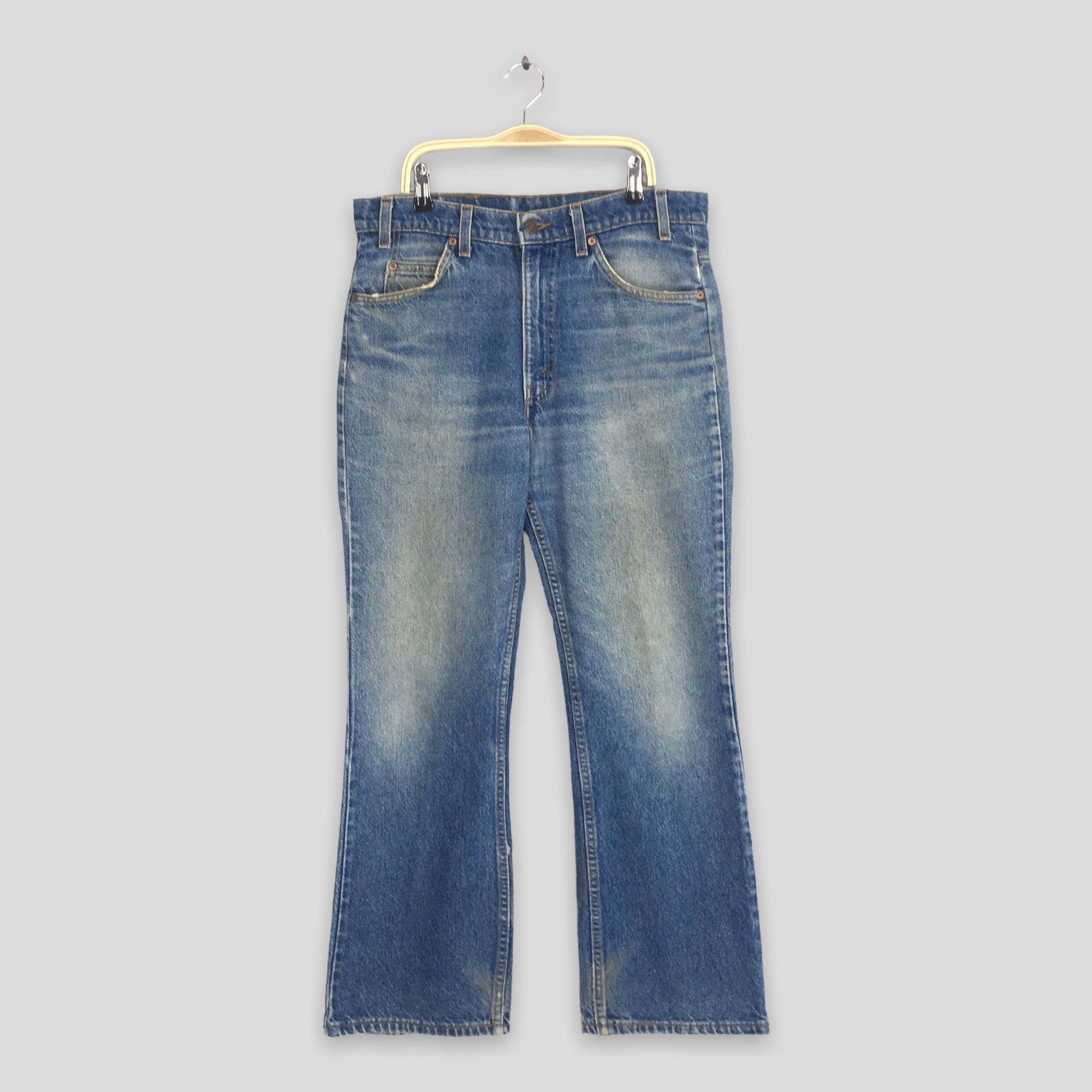 image of Size 32X28 Vintage 90's Levi's 517 Flared Wide Leg Jeans in Blue, Men's