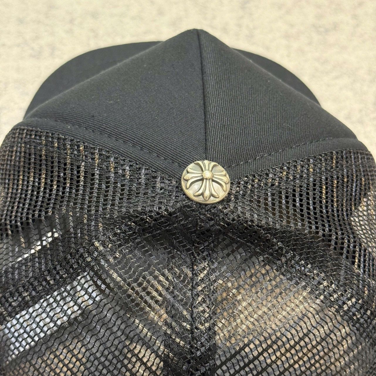 Chrome Hearts Chrome Hearts Cemetery Leather Patch Camo Trucker Hat black Size ONE SIZE - 4 Thumbnail