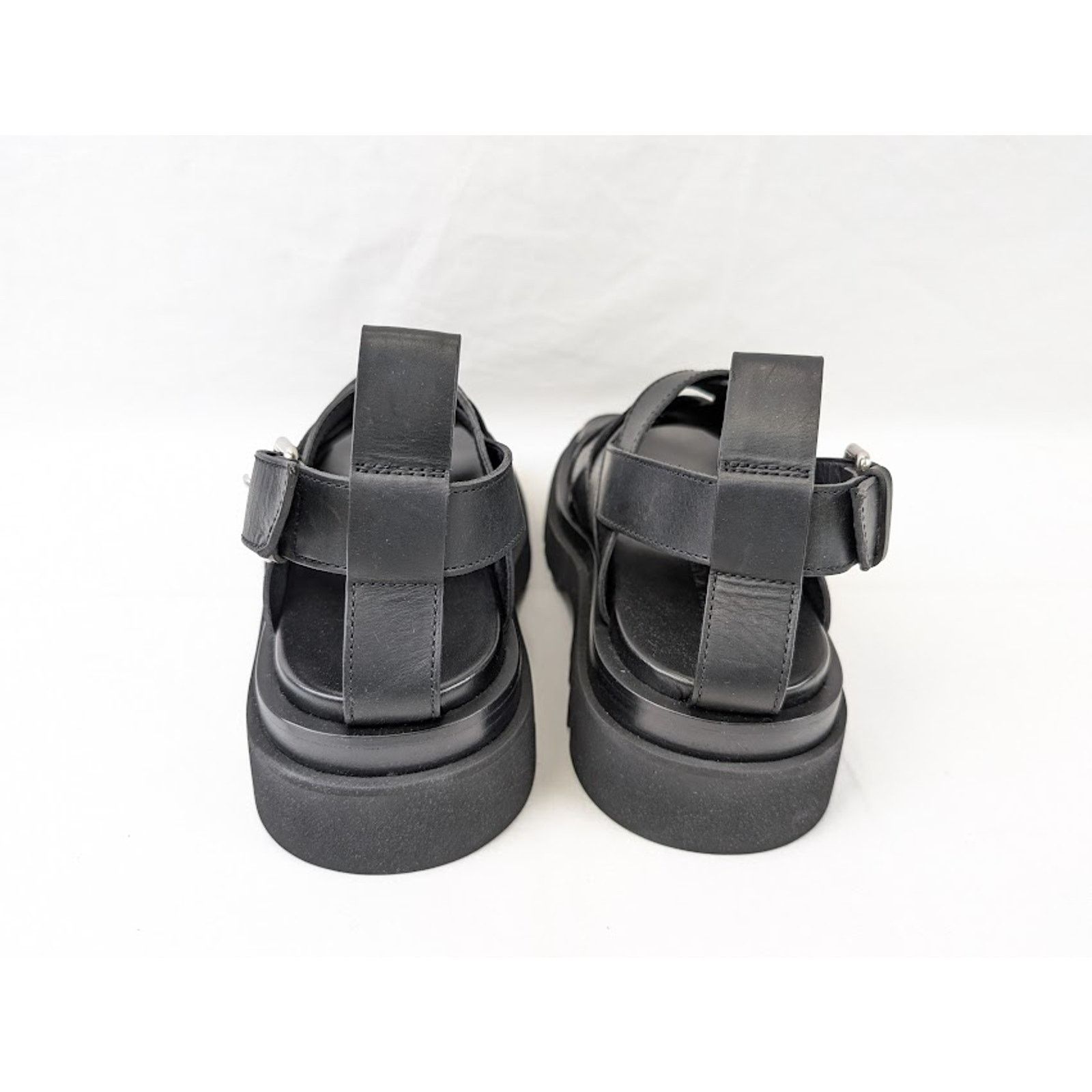 Bottega Veneta o1rshd1 Lug Sandal Military Calf in Black Size US 9 / EU 42 - 18 Thumbnail