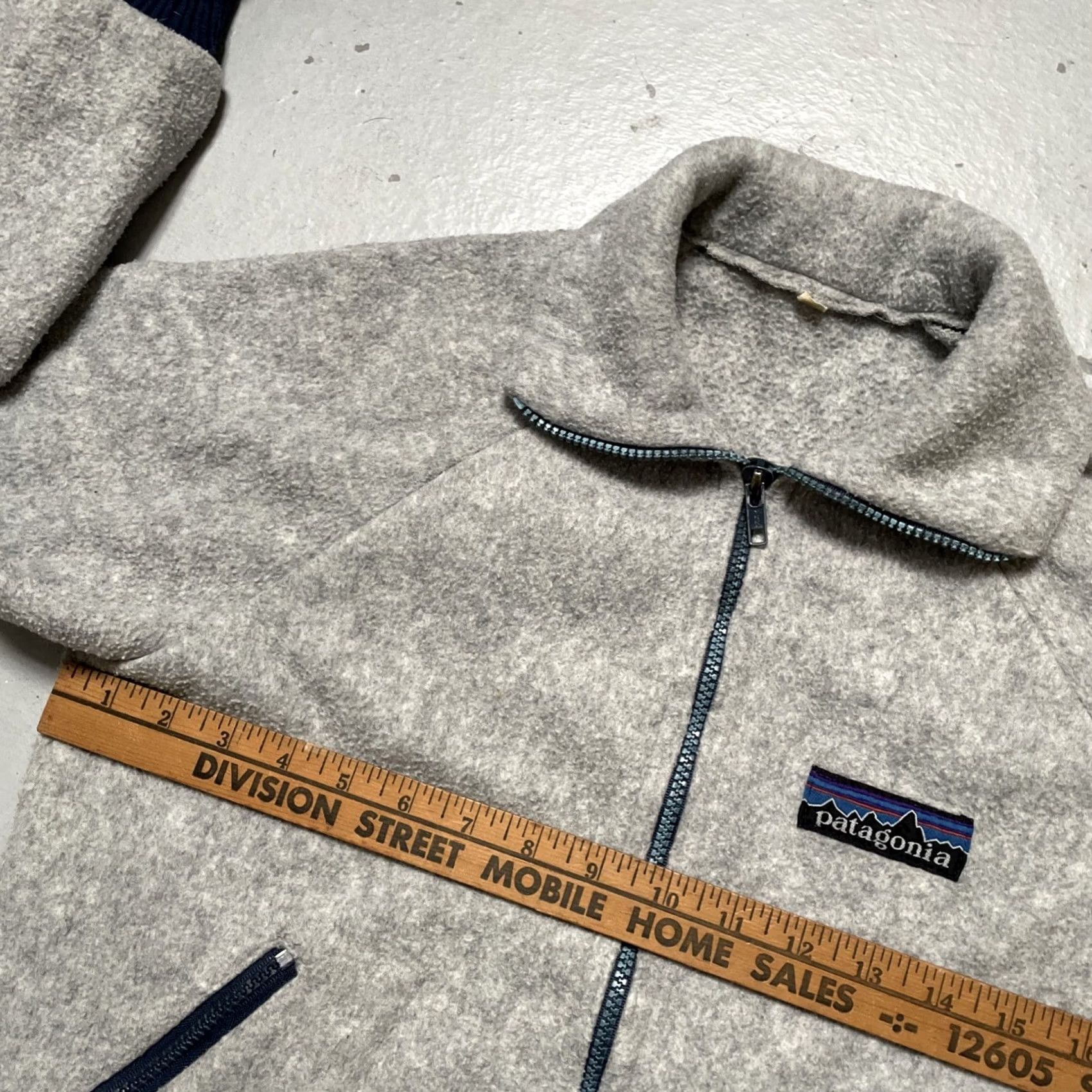 Patagonia VINTAGE Patagonia Big Label Tag Full Zip Fleece Outdoor Ski Sweater Grey S Size US S / EU 44-46 / 1 - 3 Thumbnail