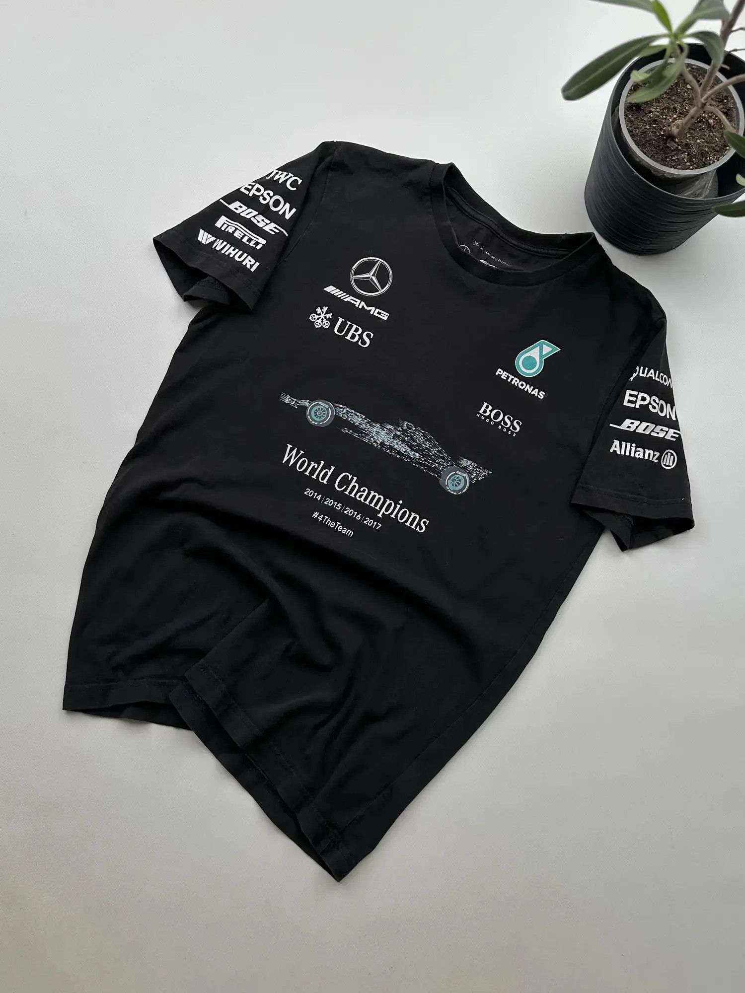 Hugo Boss Hugo Boss Mercedes Benz Vintage Racing T-Shirt (207) Size US S / EU 44-46 / 1 - 1 Thumbnail
