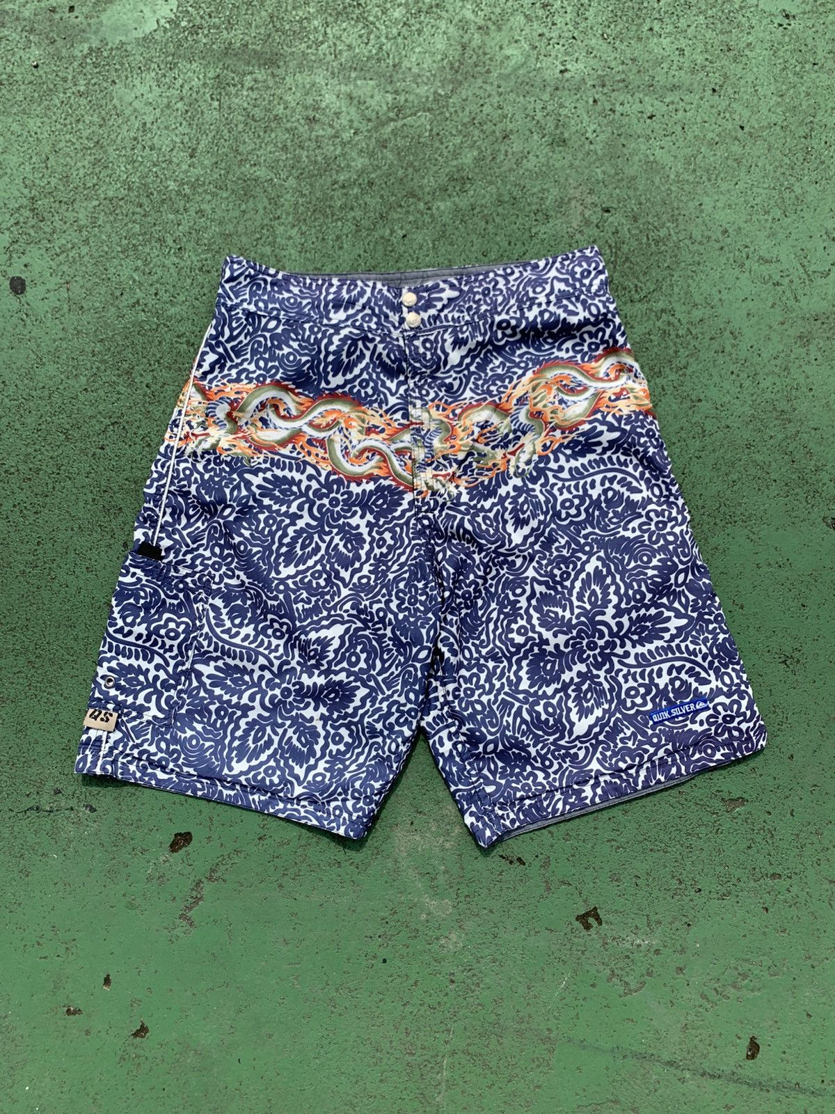 Quiksilver VINTAGE QUIKSILVER DRAGON BOARD SHORTS Size US 32 / EU 48 - 1 Thumbnail