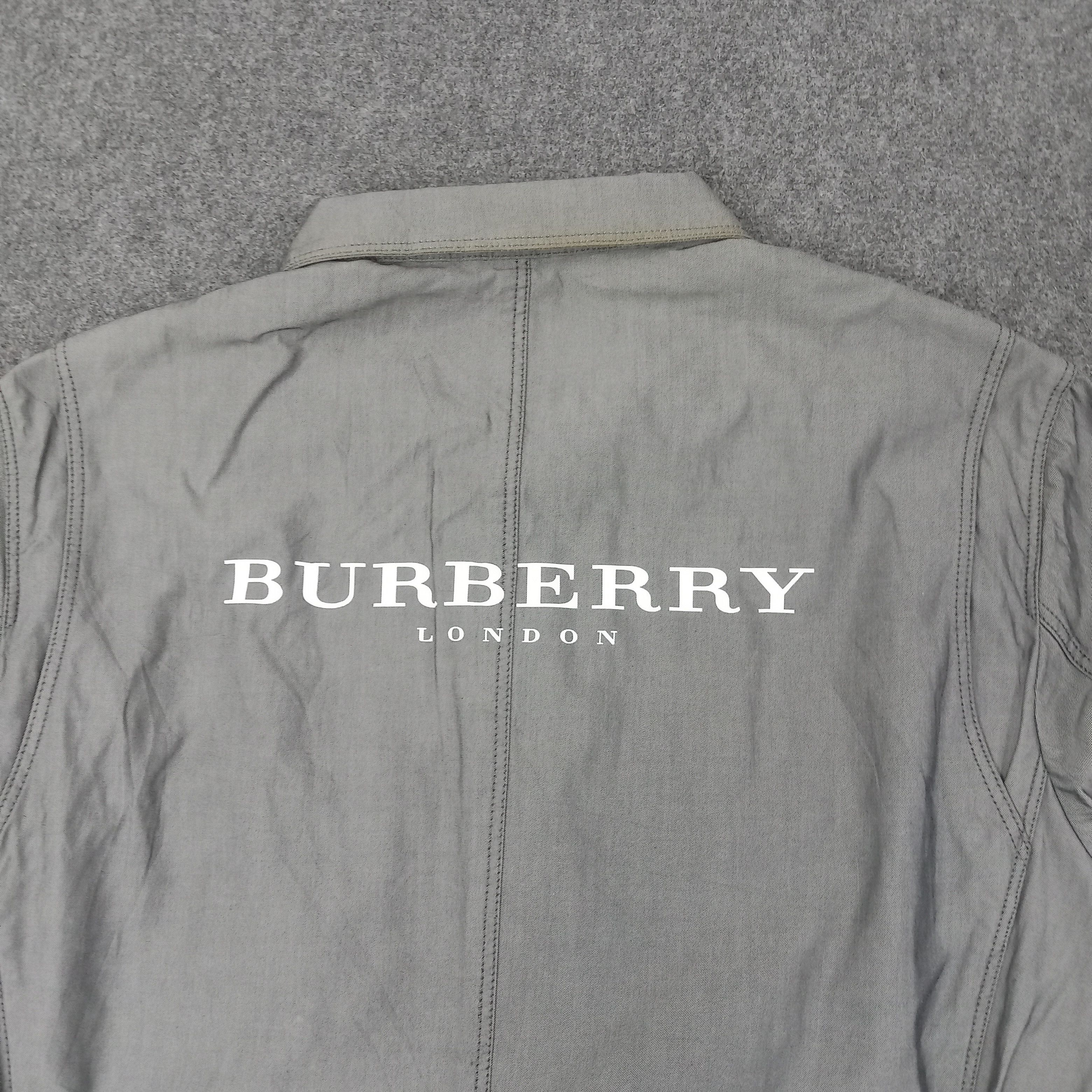 Burberry Burberry London Nova Check Designer Jacket C224N9 Size US M / EU 48-50 / 2 - 2 Thumbnail