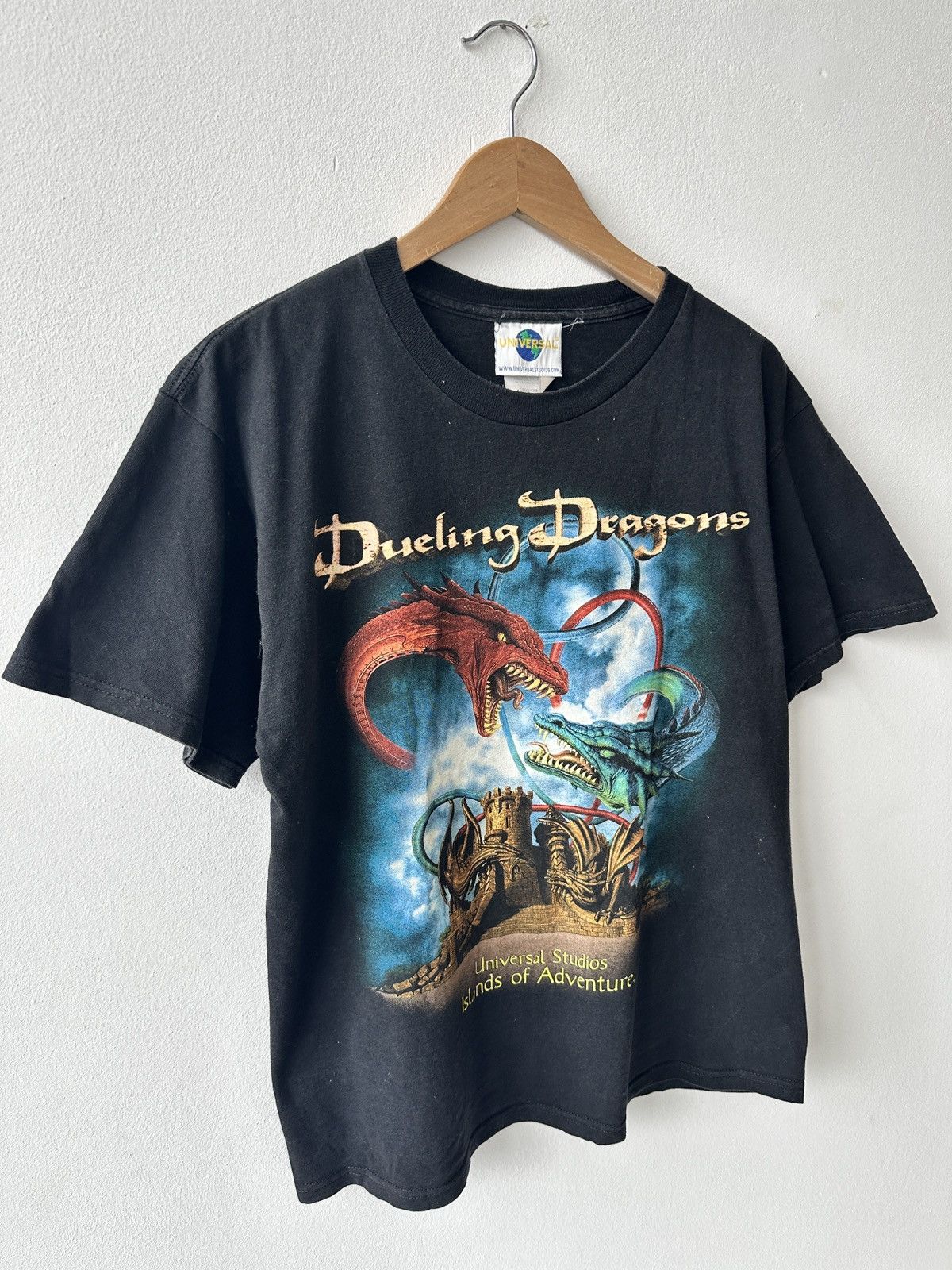 Universal Studios × Vintage Vintage Universal Studios Dueling Dragons Coaster Shirt Size US M / EU 48-50 / 2 - 2 Thumbnail