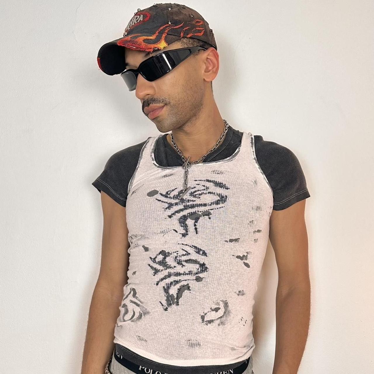 Hanes ASTROBOI Hanes 'Hawaii' White & Black Print Tank Top - Small Size US S / EU 44-46 / 1 - 2 Thumbnail