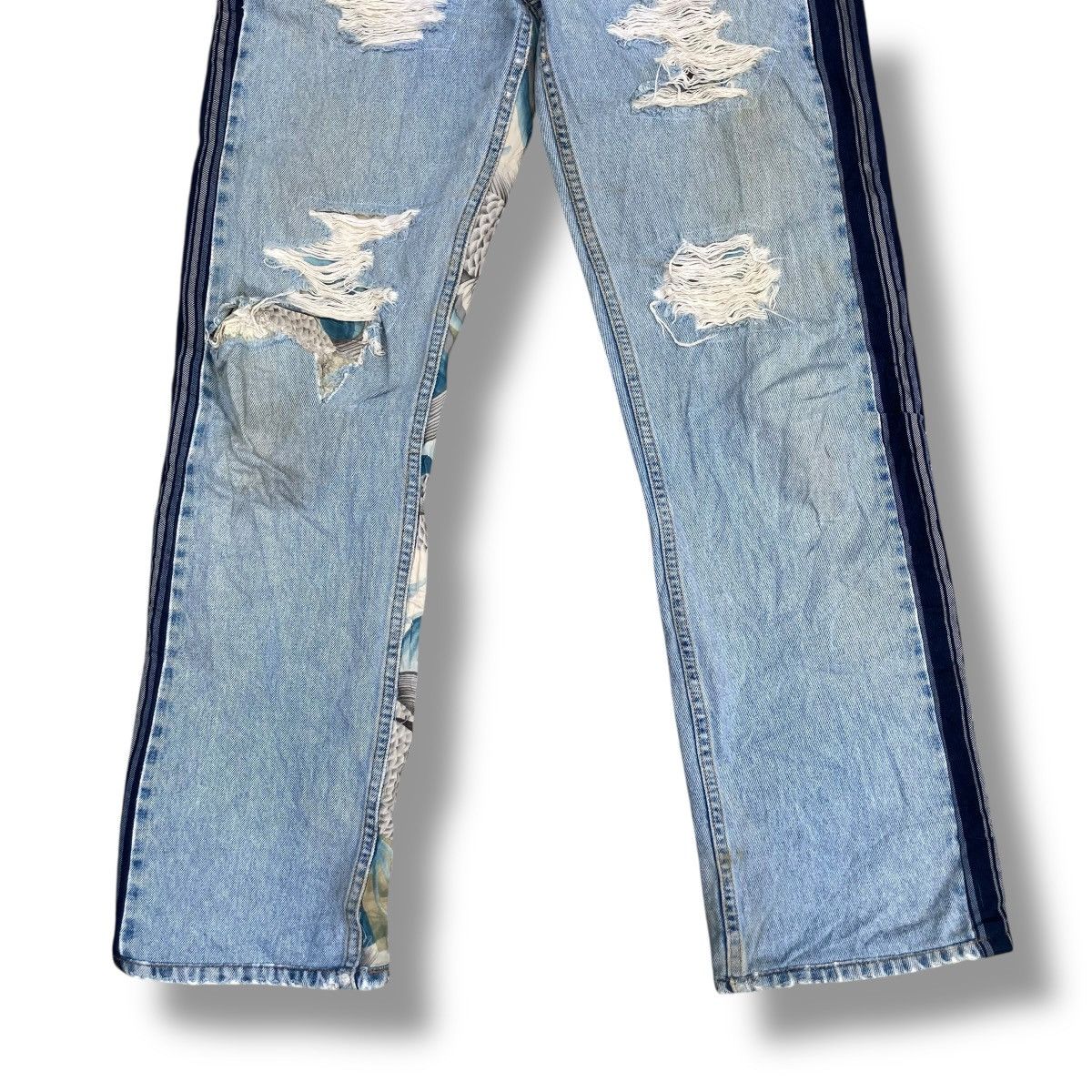 Handmade 🇯🇵 BLUESHADU JAPANESE KOI FISH DISTRESSED DENIM PANTS Size US 33 - 4 Thumbnail