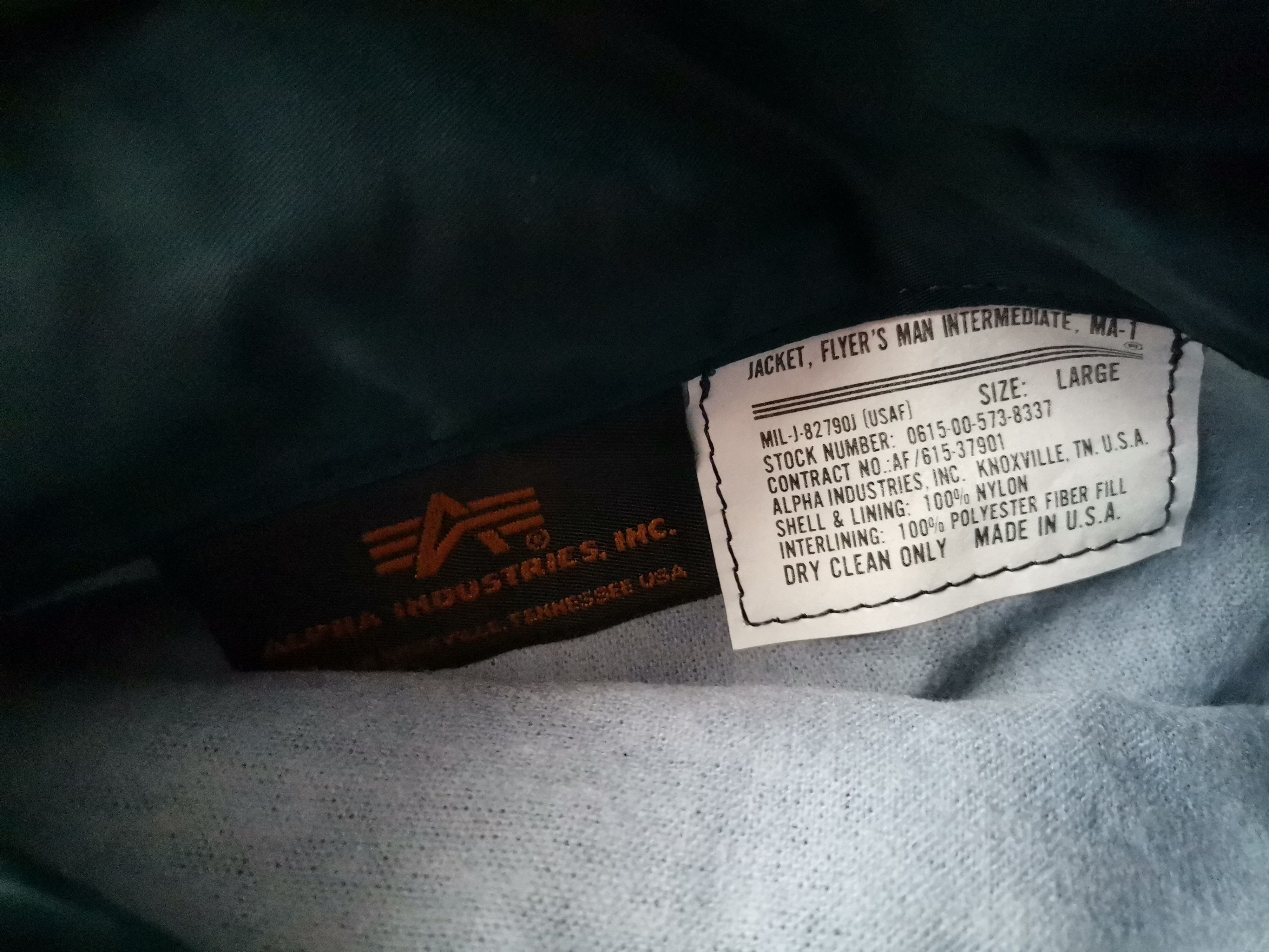Alpha Industries × Vintage Vintage Alpha Industries Oversized Reversible Bomber Jacket Size US L / EU 52-54 / 3 - 3 Thumbnail