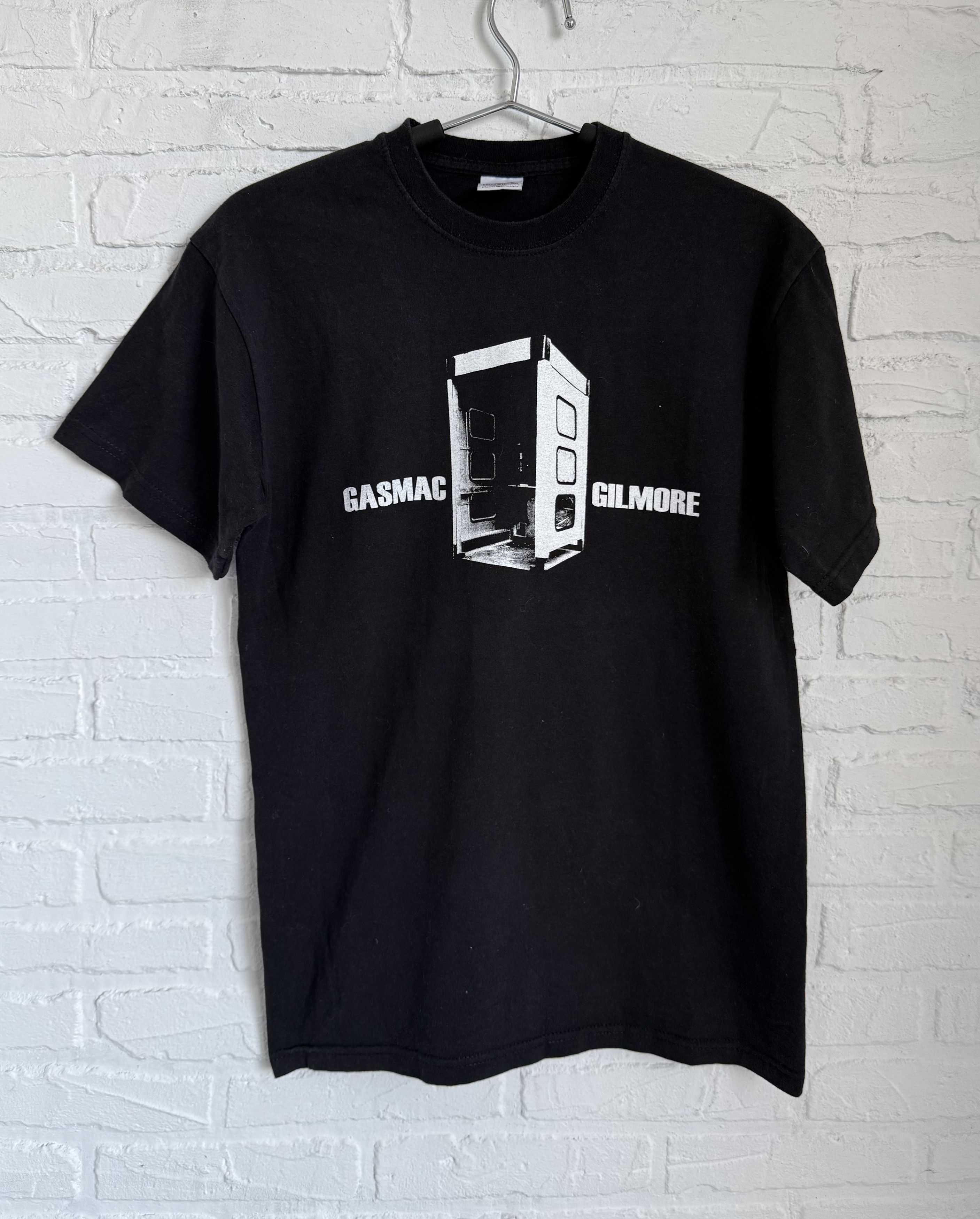Band Tees × Vintage Vintage 2000s Gasmac Gilmore rock t-shirt Size US S / EU 44-46 / 1 - 1 Thumbnail