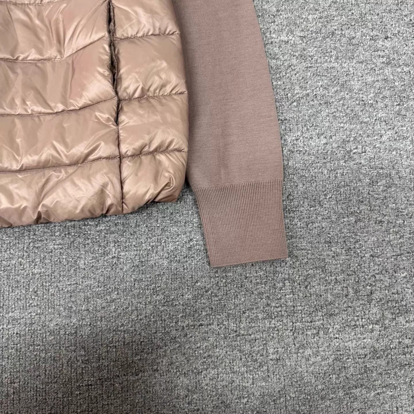 Moncler Moncler Knit Logo Arm Blush Pink Puffer Wmn Size L / US 10 / IT 46 - 5 Thumbnail