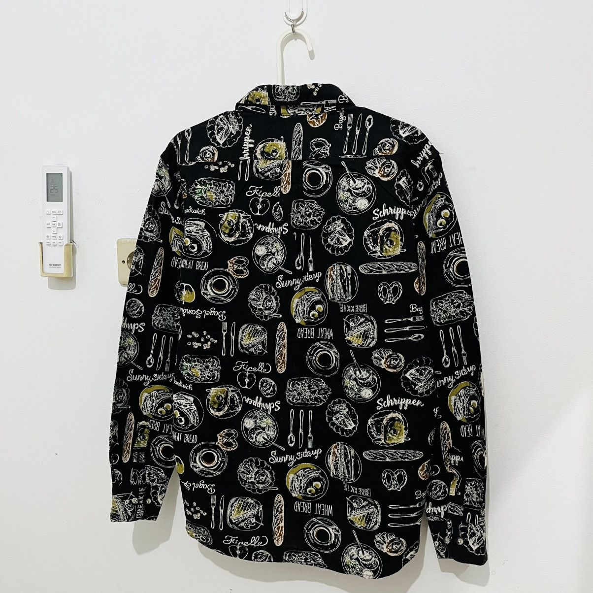Japanese Brand Born Free Pattern Botton Up Shirt Size US L / EU 52-54 / 3 - 5 Thumbnail