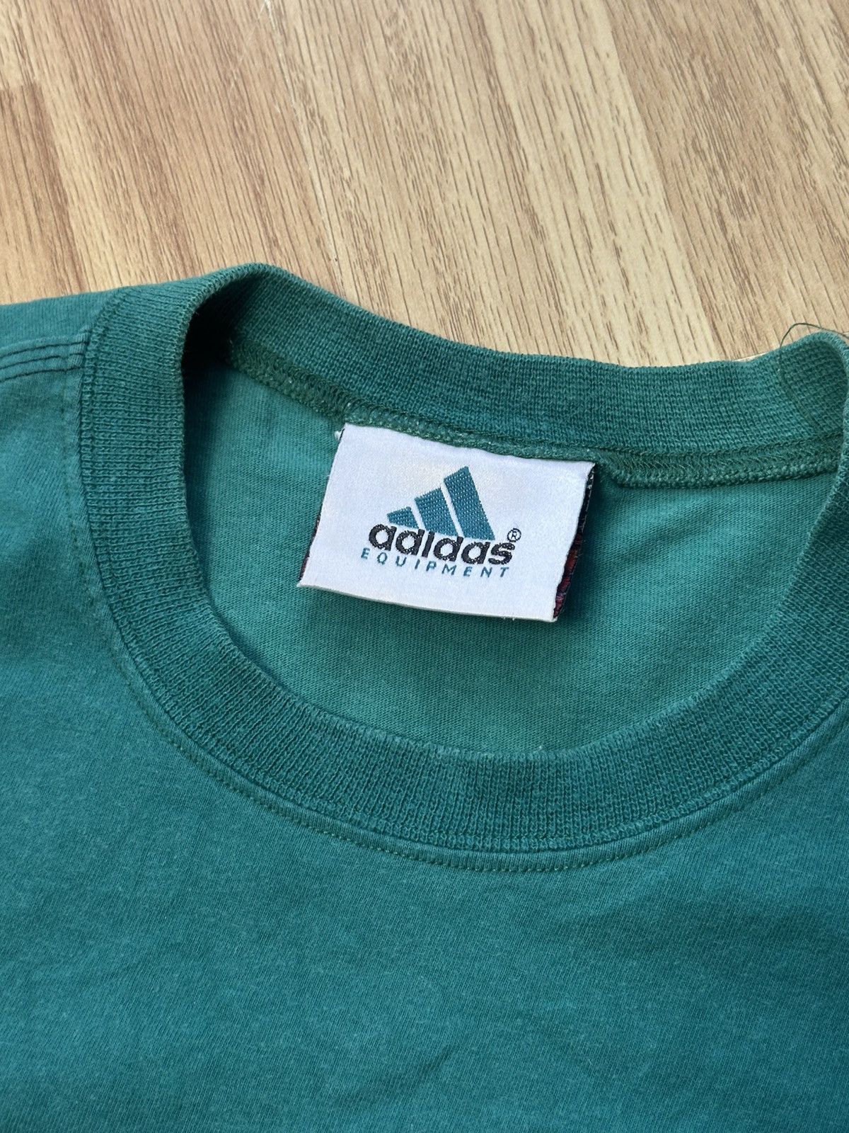 Adidas 🔥 Vintage Adidas Equipment 90s Tee Rare Embroidered Shirt Size US L / EU 52-54 / 3 - 3 Thumbnail