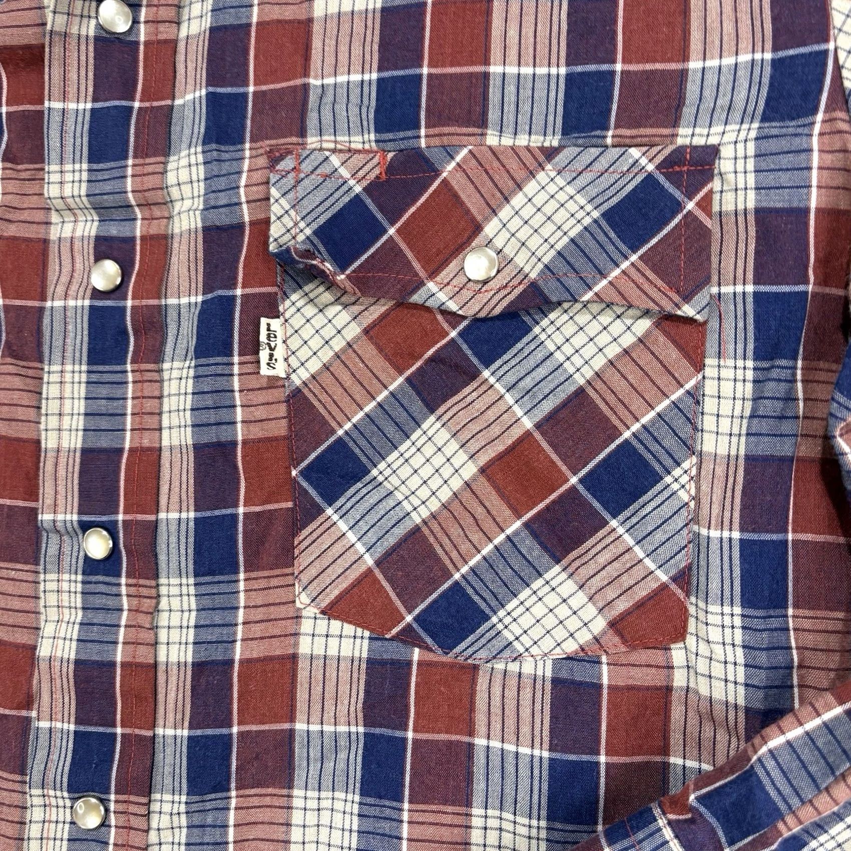 Levi's VINTAGE Levi's Western Pearl Snap Shirt Mens M Red Blue Plaid 70s 80s Cowboy Western Casual Size US M / EU 48-50 / 2 - 3 Thumbnail