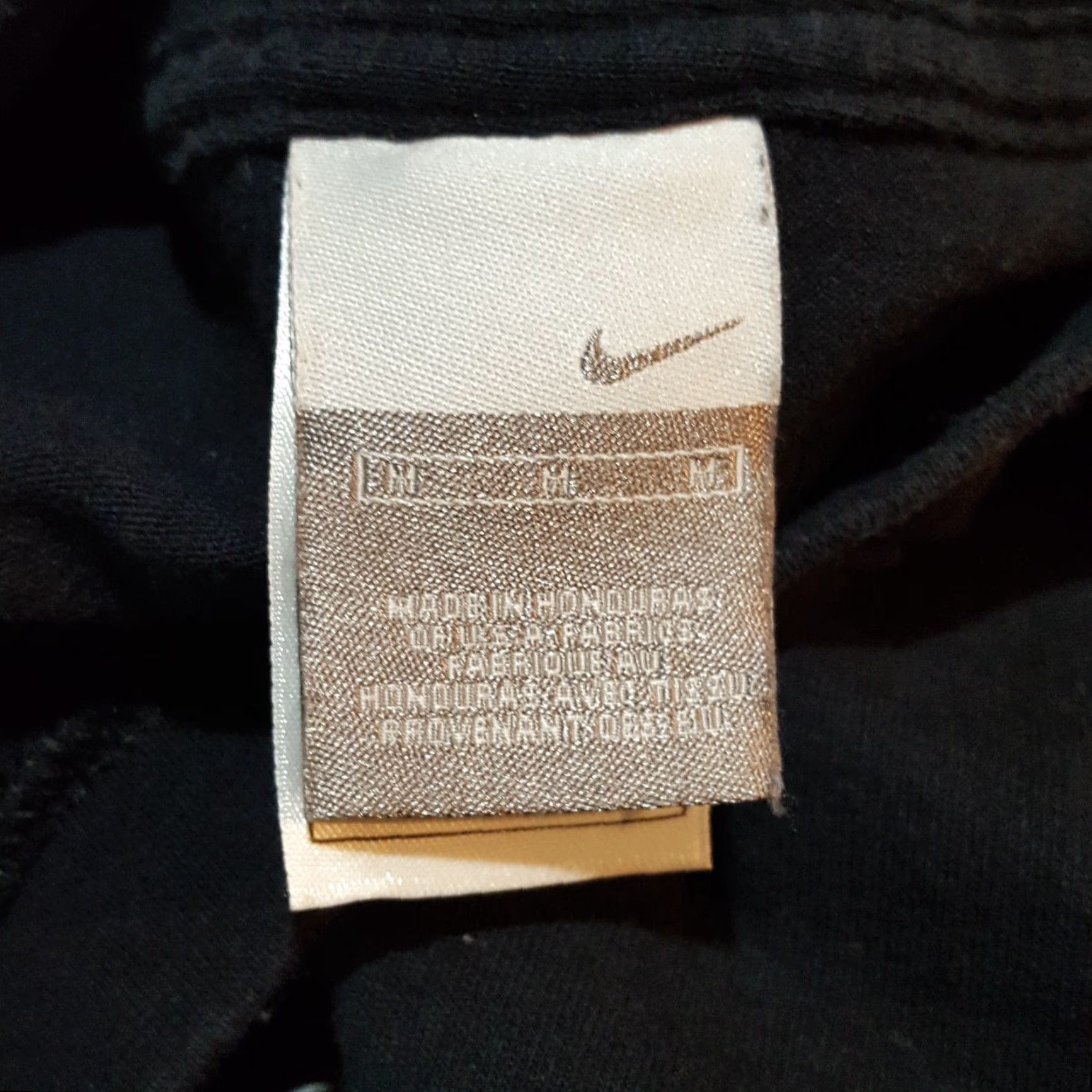 Nike VINTAGE Nike Just Do It Basketball Swoosh Logo Tank Top Mens Medium Black Cotton Embroidered 90s 00s Y2K Sports Tee Mens Size US M / EU 48-50 / 2 - 7 Thumbnail