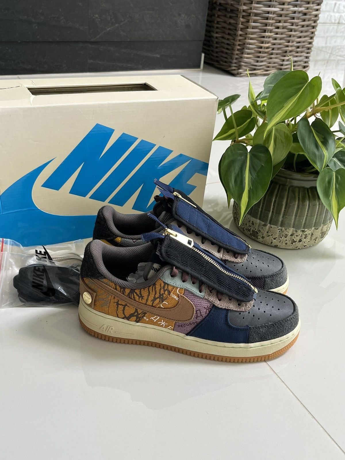 Nike Air Force 1 Low Travis Scott Cactus Jack