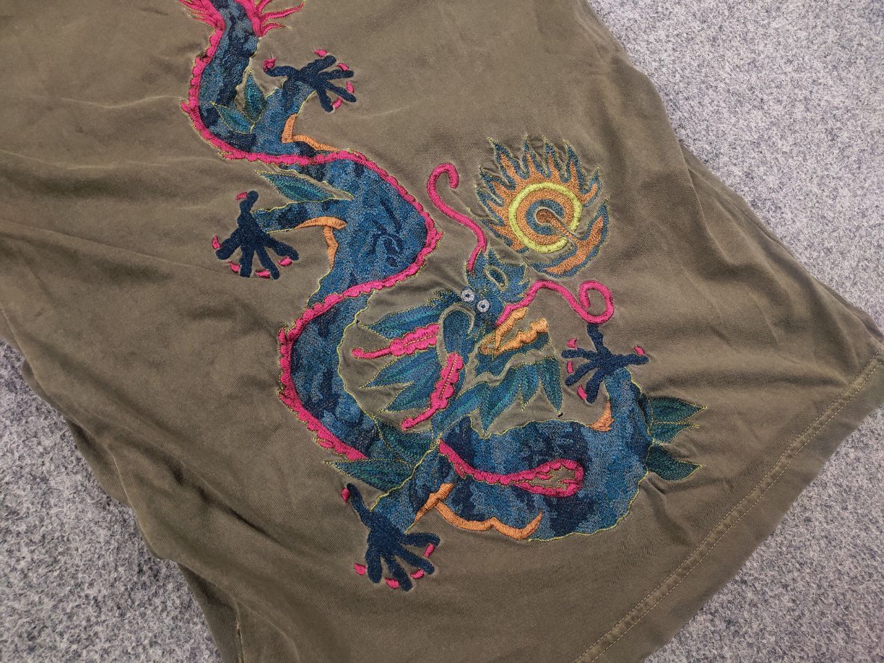 Maharishi Vintage Maharishi Japan Dragon Overprint Embroidered T-shirt Size US S / EU 44-46 / 1 - 8 Thumbnail