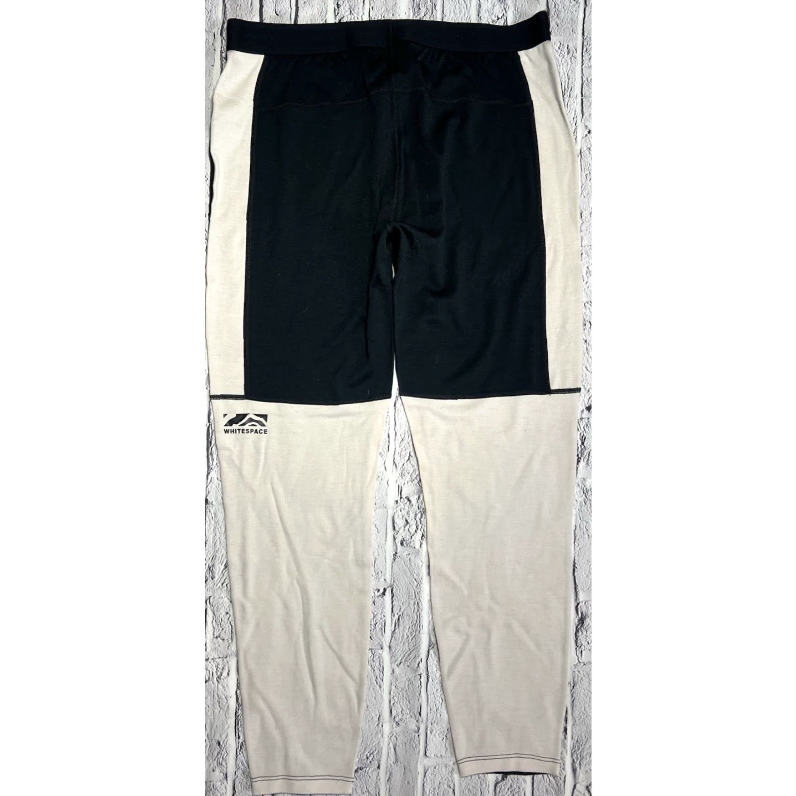 Vintage NWT Whitespace Black Leggings Men Pull On Midweight Merino Stretch Bottoms Ankle 28” Inseam L Size US 33 - 3 Thumbnail