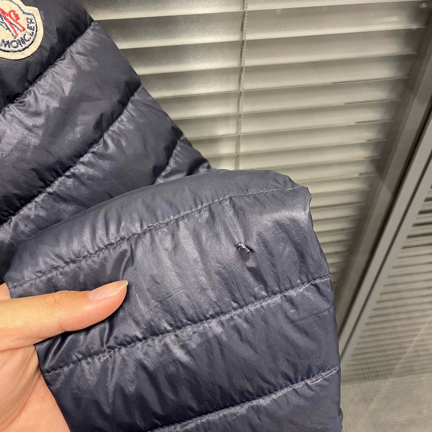 Moncler Moncler black blue colorblock side logo puffer 4 95new Size US XL / EU 56 / 4 - 7 Thumbnail