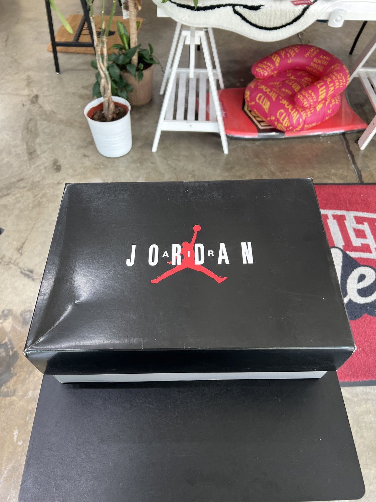 Jordan Brand Air Jordan 11 Low 72-10 Sz. 11.5 (2022) Size US 11.5 / EU 44-45 - 13 Thumbnail