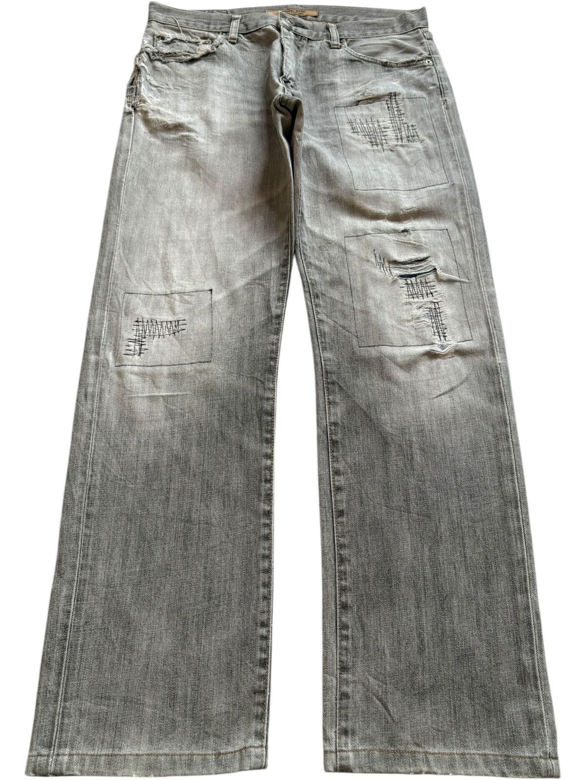 Japanese Brand × Uniqlo Vintage Japanese Uniqlo Faded Wash Distressed Loose Jeans Size US 34 / EU 50 - 1 Thumbnail