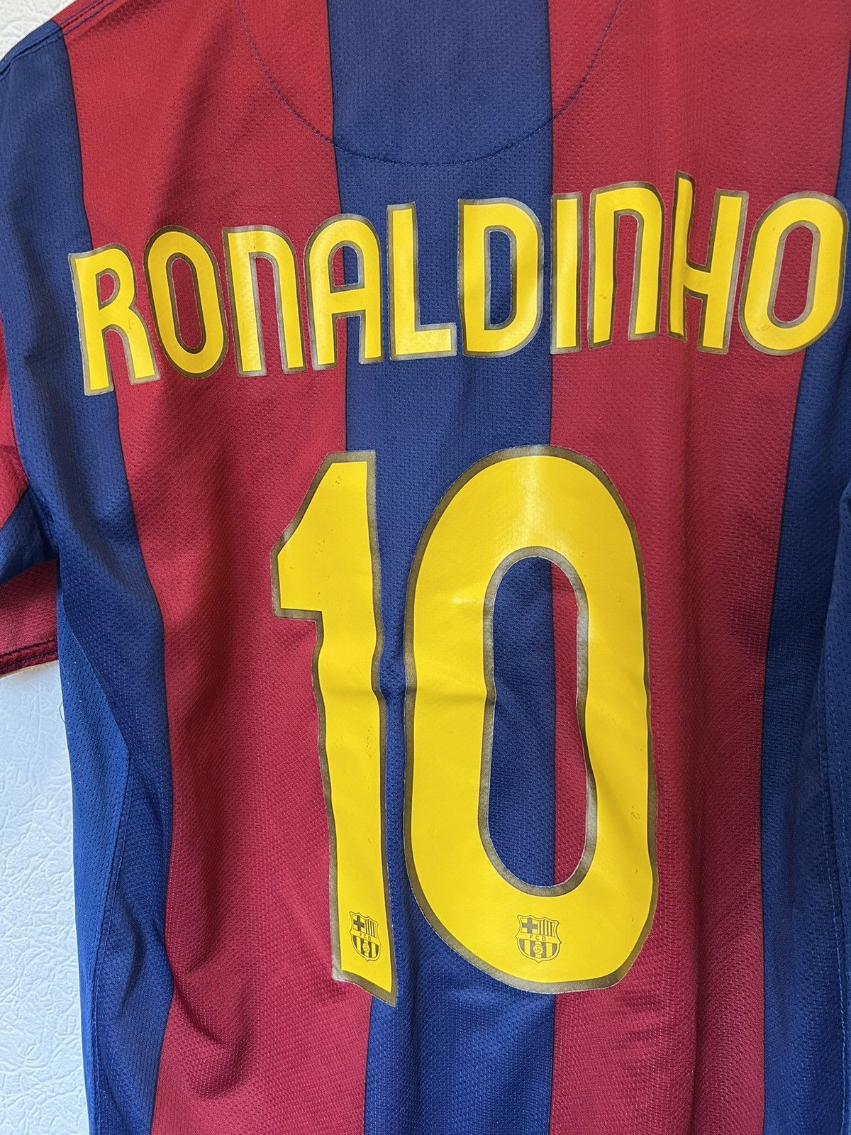 Nike RONALDINHO Nike Barcelona 2007/2008 Home Kit Soccer Jersey Size US S / EU 44-46 / 1 - 8 Thumbnail