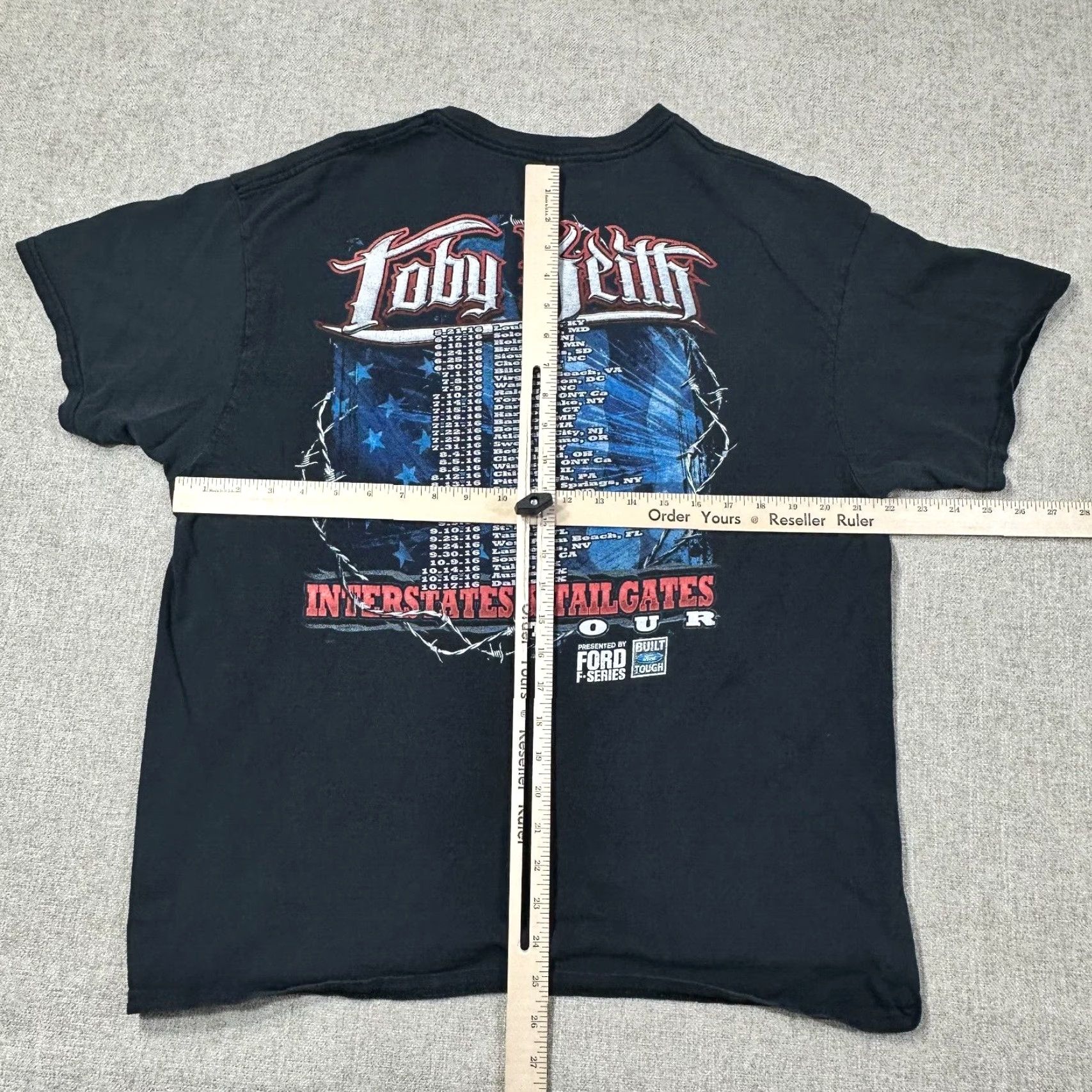 Delta Toby Keith Mens XL 2016 Interstates & Tailgates USA Tour Tee Concert Band Shirt Size US XL / EU 56 / 4 - 7 Thumbnail
